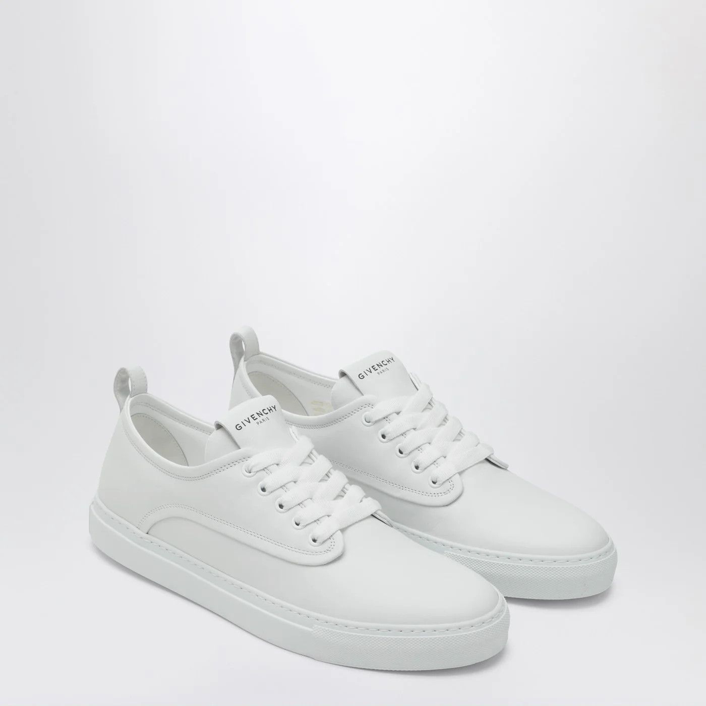 Givenchy o1d2blof0426 Leather New City Low-Top Sneakers in White Size US 11 / EU 44 - 2 Thumbnail