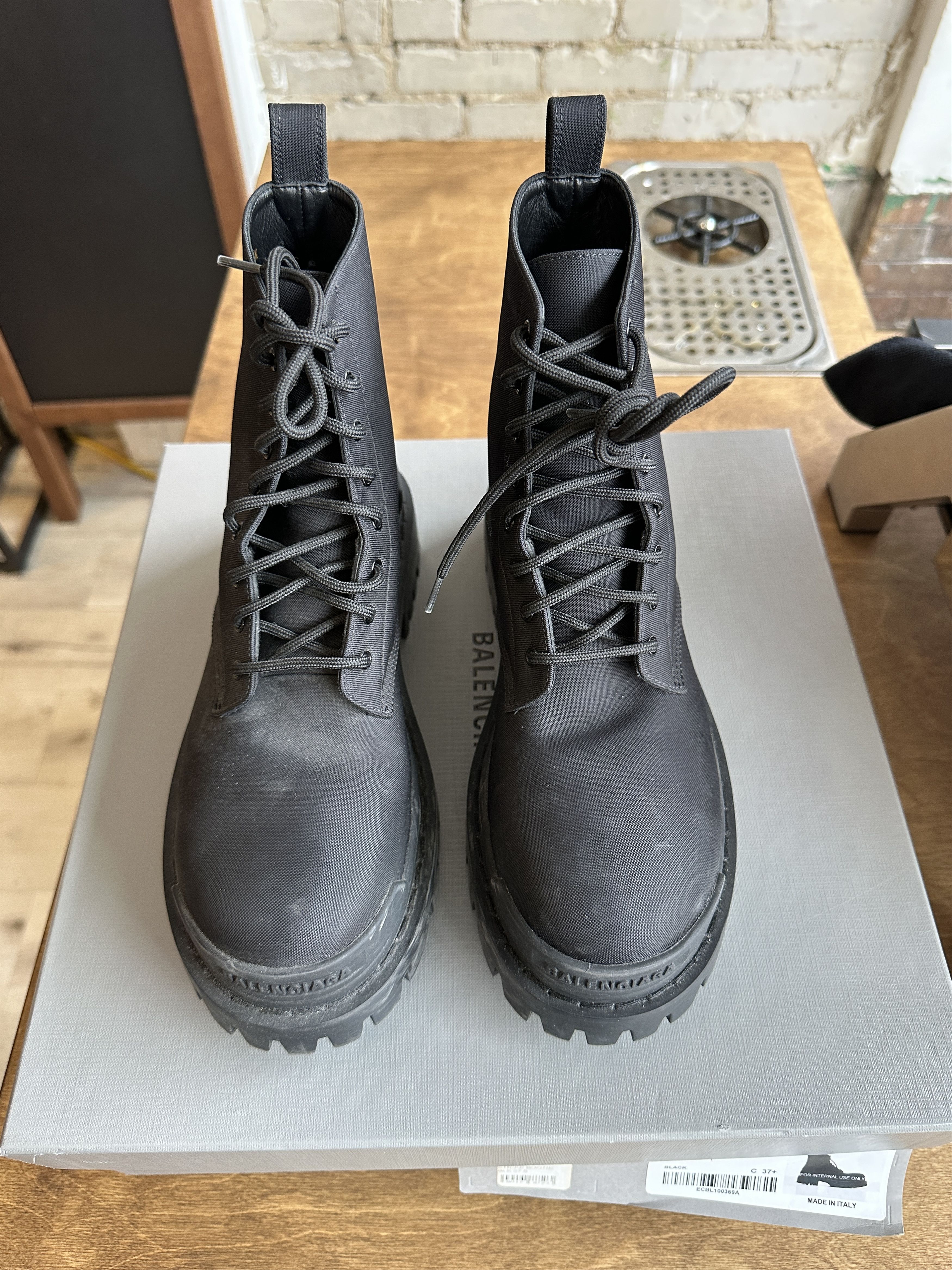 Balenciaga Balenciaga Strike Bootie Size US 5.5 / EU 38 - 2 Thumbnail