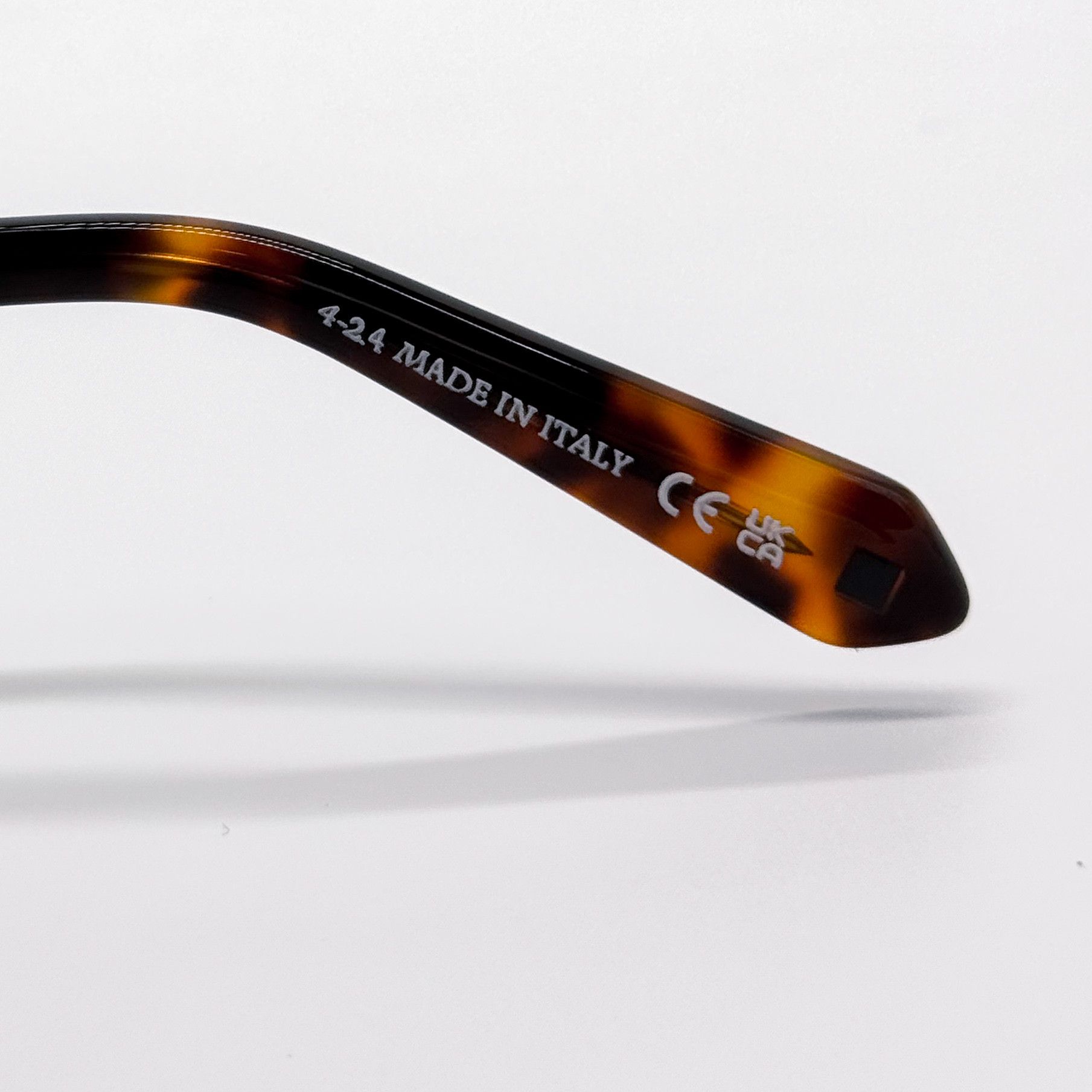 Off-White NEW OFF-WHITE OERI13C RENTON 6055 SUNGLASSES WOMEN HAVANA Size ONE SIZE - 8 Thumbnail