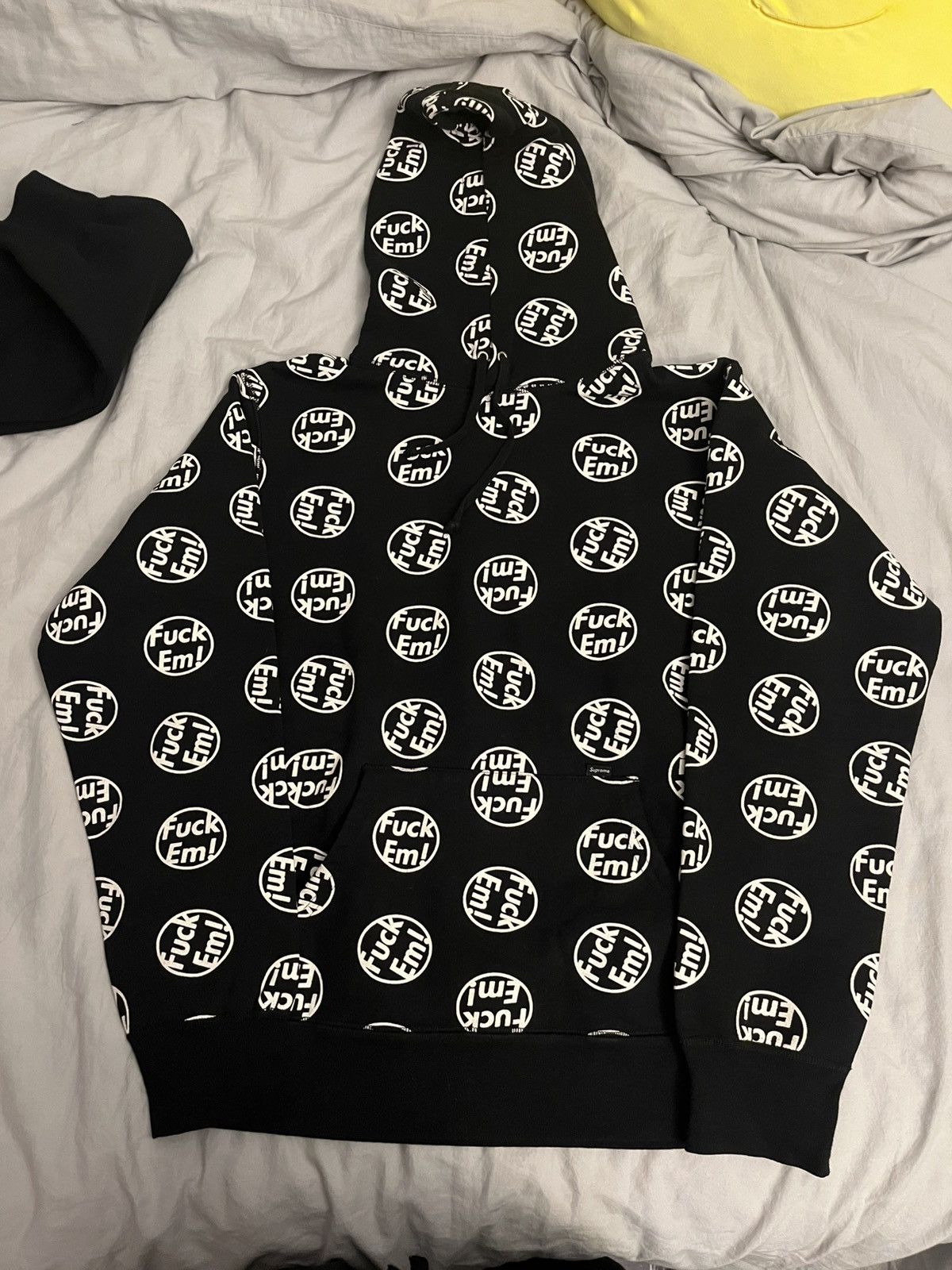Supreme Supreme fuck em hoodie black Size US M / EU 48-50 / 2 - 1 Thumbnail