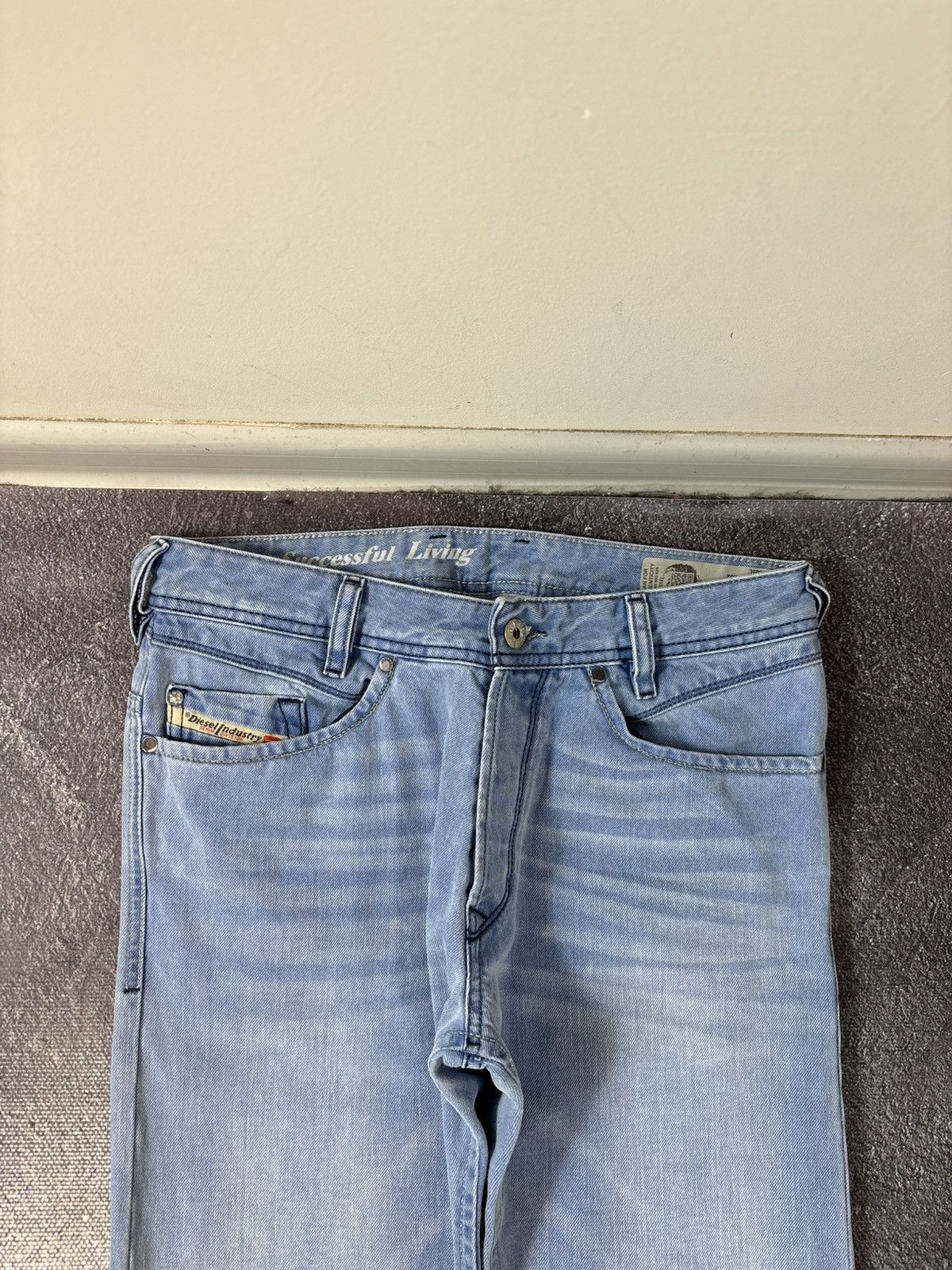 Diesel Diesel Iakop NWT Men’s Regular Slim Tapered Blue Denim Jeans Size US 28 / EU 44 - 5 Thumbnail