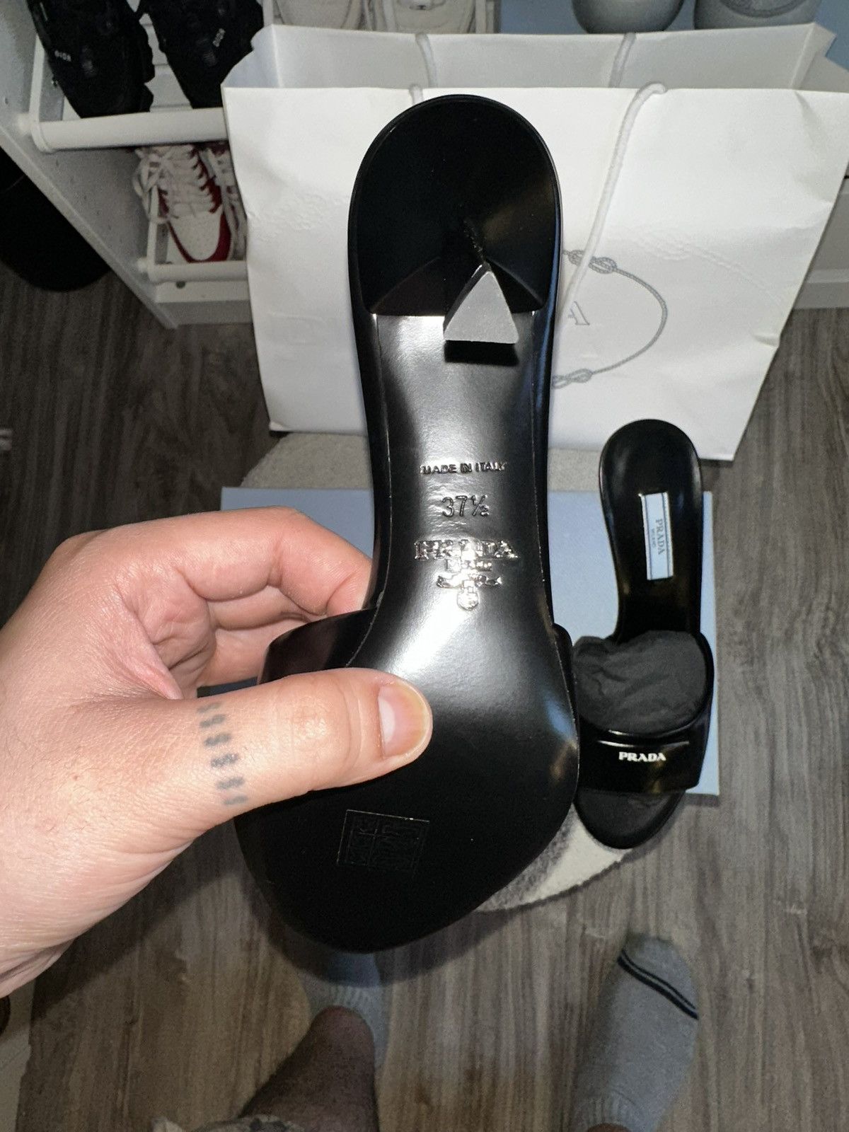 Prada Prada Puff Logo Mule Heels Size US 7.5 / IT 37.5 - 5 Thumbnail