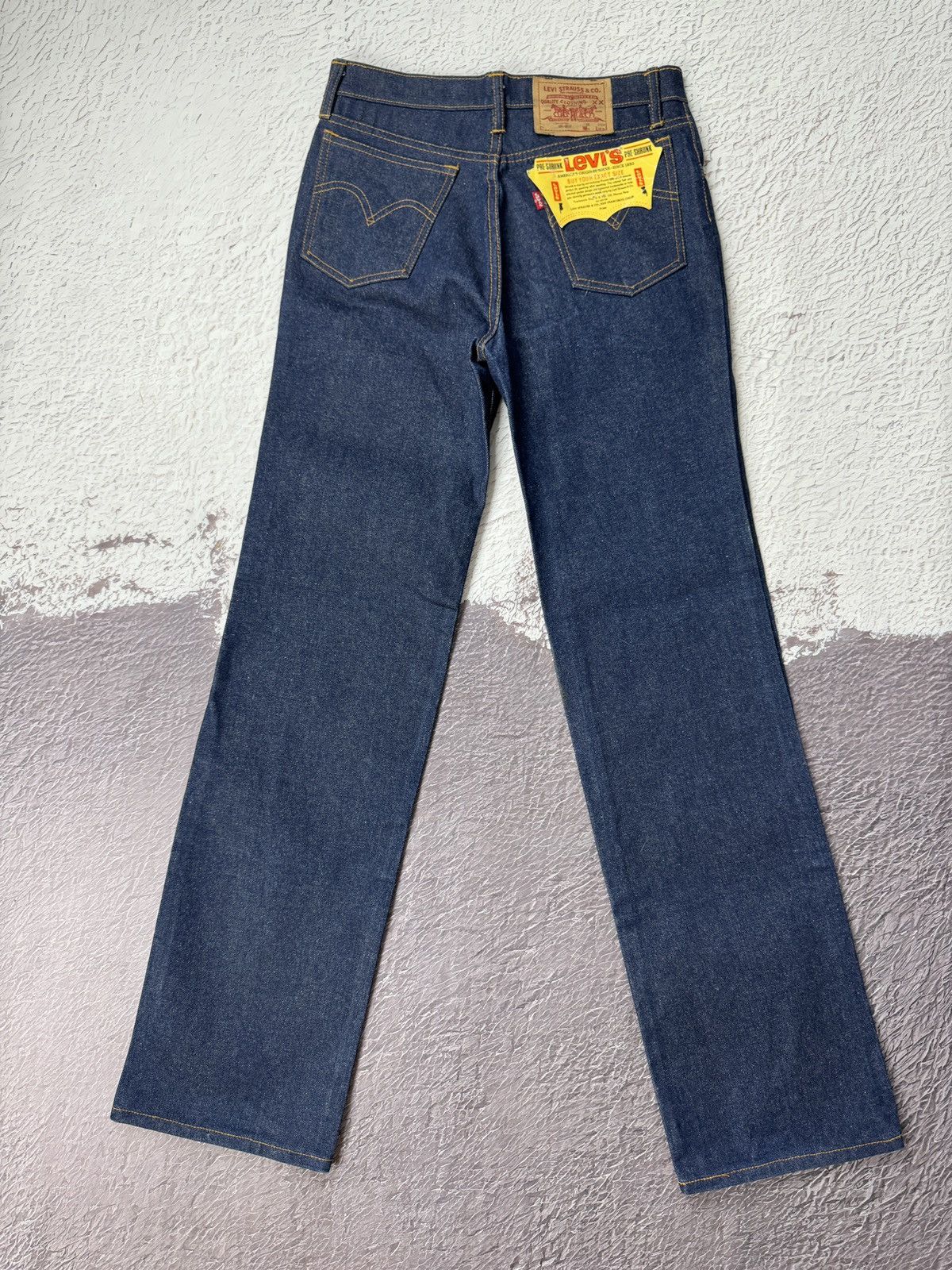 Levi's Levi’s vintage indigo blue straight denim jeans pants Size US 31 - 12 Thumbnail