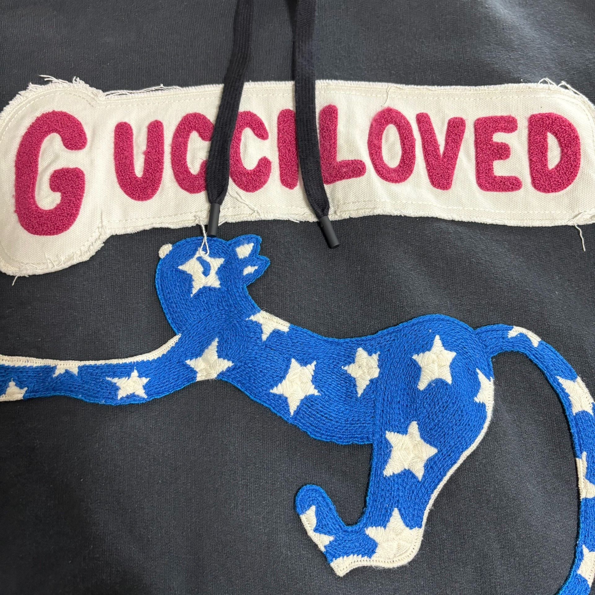Gucci SS23 Pre-Fall 'GUCCILOVED' Star Panther Patch Hoodie Size US S / EU 44-46 / 1 - 3 Thumbnail