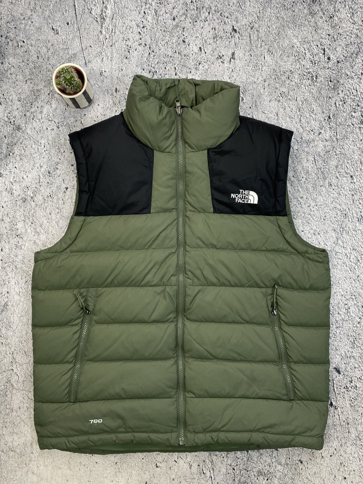 The North Face × Vintage Vintage The North Face Vest 700 nuptse Size US L / EU 52-54 / 3 - 1 Thumbnail
