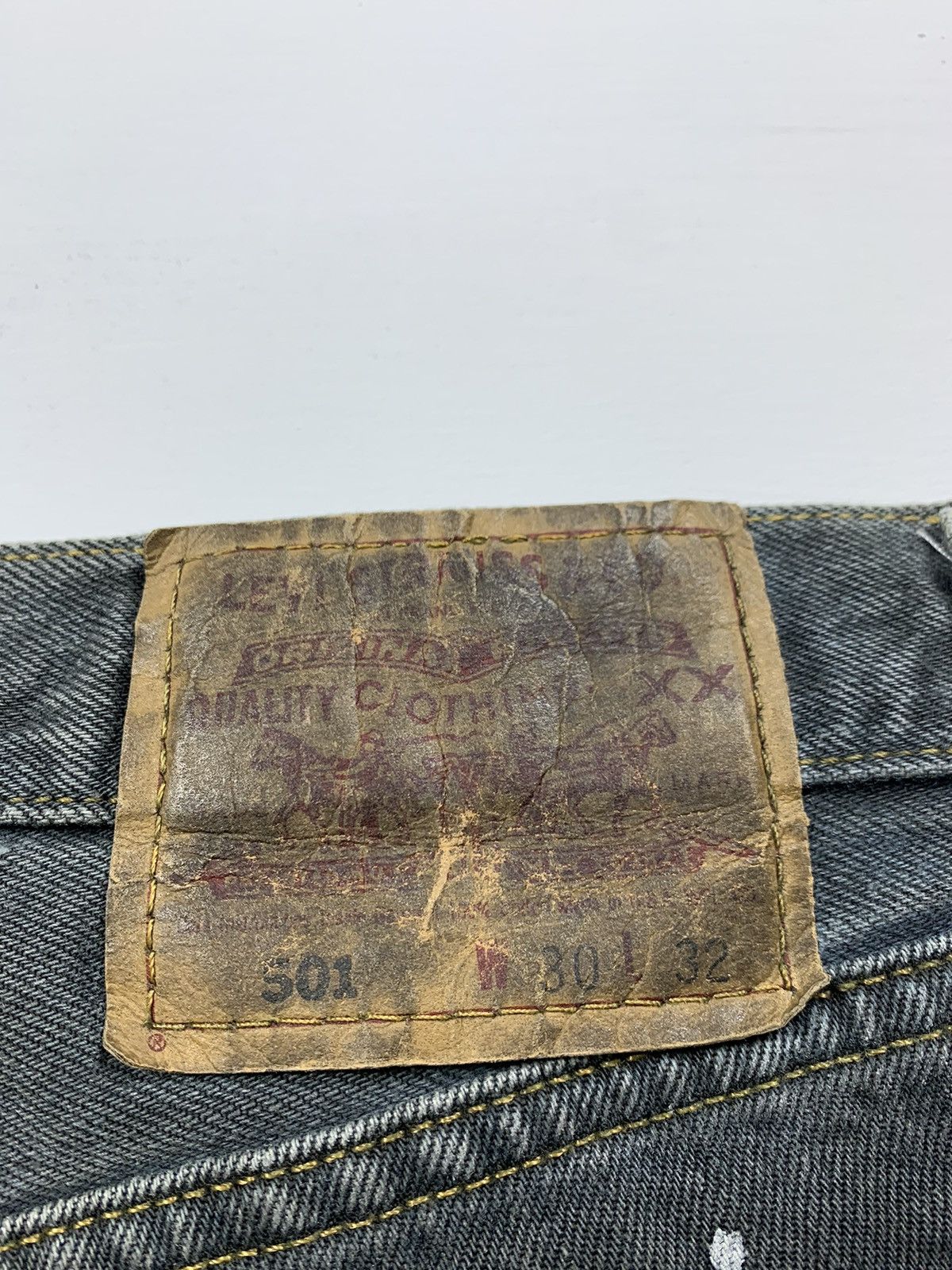 Levi's Levi’s 501 Distressed Red Tab Denim pants Size US 30 / EU 46 - 4 Thumbnail