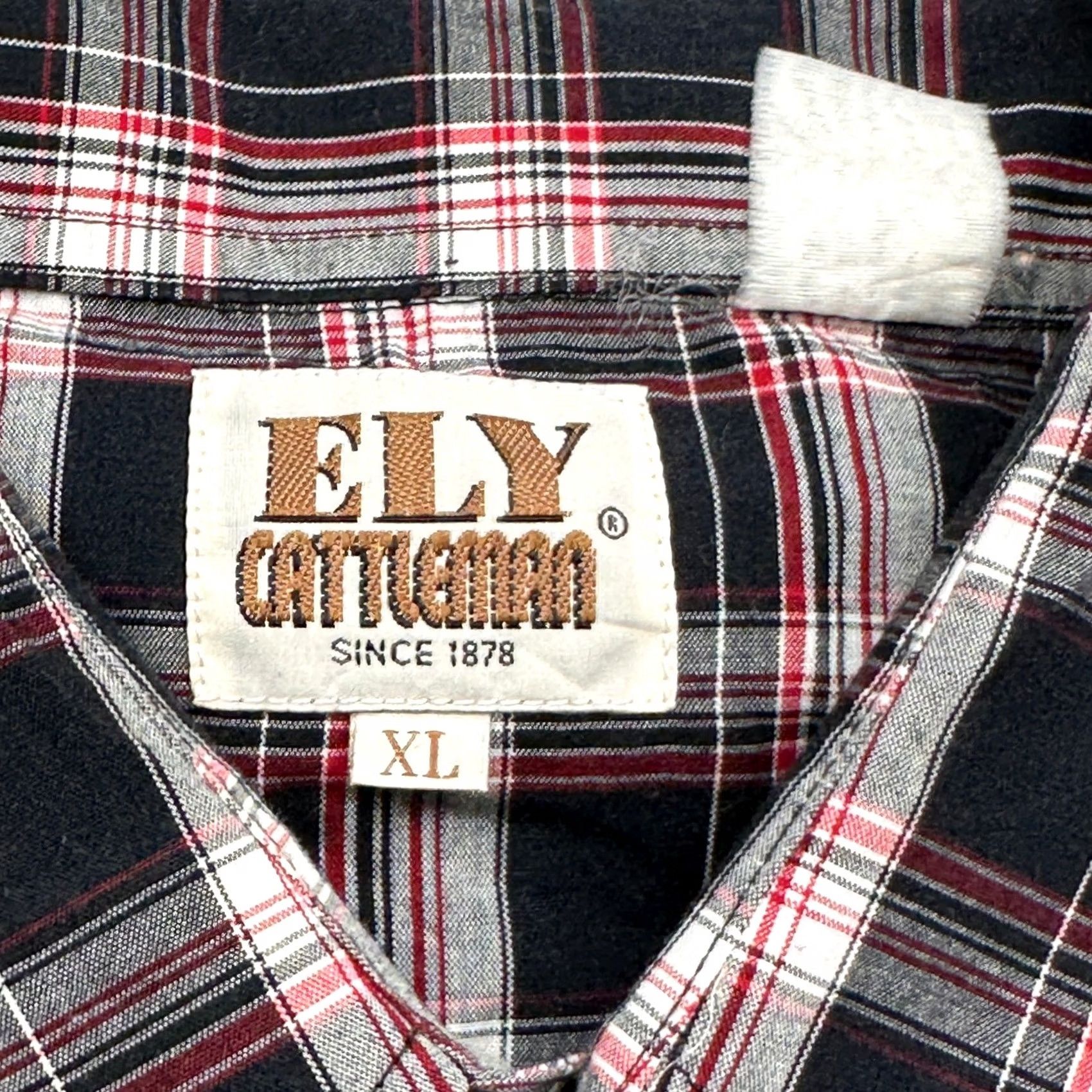 Vintage Vintage Ely Cattleman Pearl Snap Button Up Shirt Men XL Long Sleeve Red Black Plaid Workwear Shirt Mens XL Long Sleeve Red Black Pearls Snap Up Shirt Size US XL / EU 56 / 4 - 2 Thumbnail