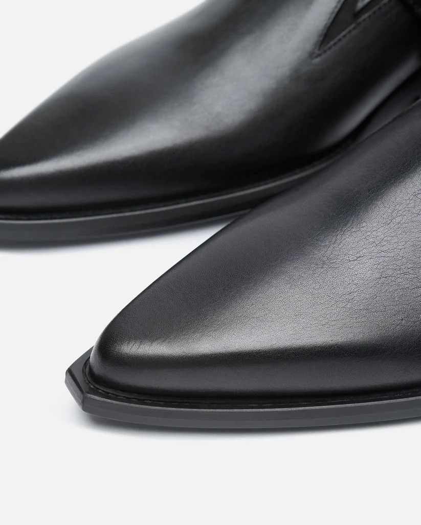 Ann Demeulemeester o1s1v1r1oon0825 Danby Pointy Micro Heel in Black Size US 8 / EU 41 - 8 Thumbnail