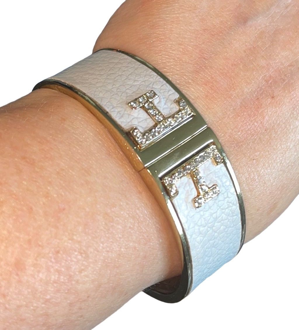 Other MX Designer Leather Hinged Cuff Size ONE SIZE - 1 Thumbnail