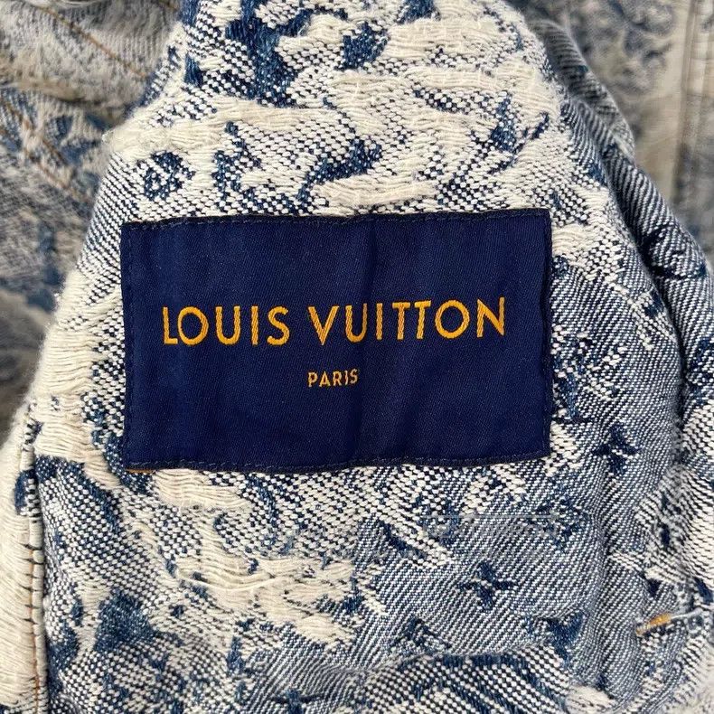 Louis Vuitton Louis Vuitton Old Denim Jacket Made with Flowers jacket Size US S / EU 44-46 / 1 - 3 Thumbnail