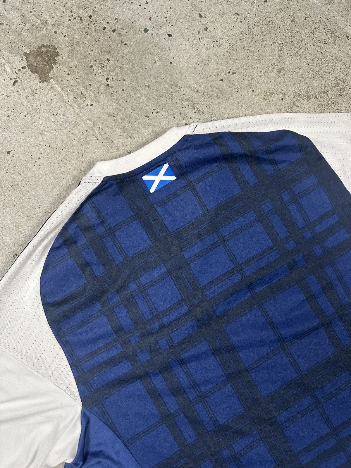 Adidas Adidas x Scotland 2016/2017 Home Shirt Jersey Size US L / EU 52-54 / 3 - 13 Thumbnail