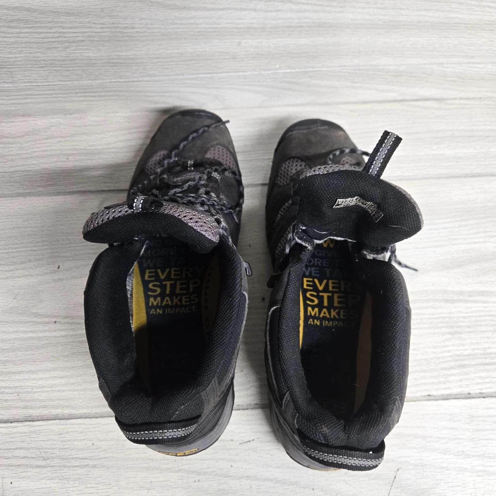 KEEN KEEN VINTAGE Black Waterproof Lightweight Hiking Boots 1020210 Adult Men's Size 13 Size US 13 / EU 46 - 5 Thumbnail