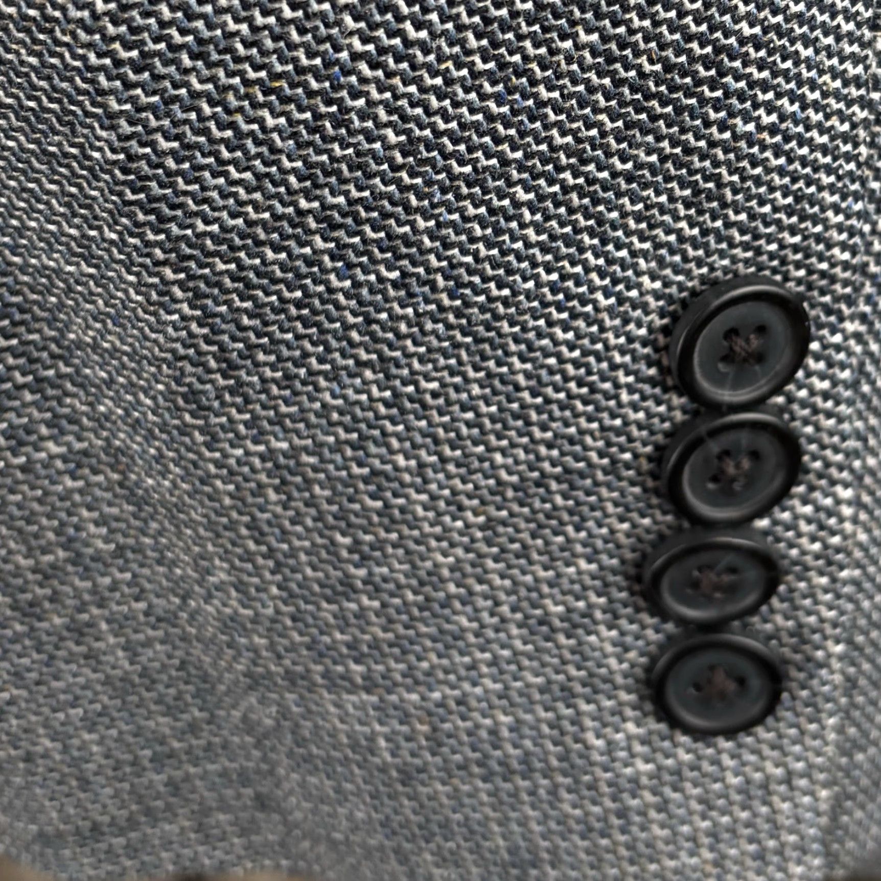 Vintage VINTAGE Haines & Bonner Blazer Men 2XLT 50L-52L Gray Silk Tweed Notch Lapel Double-Vented Long Geometric London 100% Silk Sport Coat Blazer Mens Size 50R - 5 Thumbnail