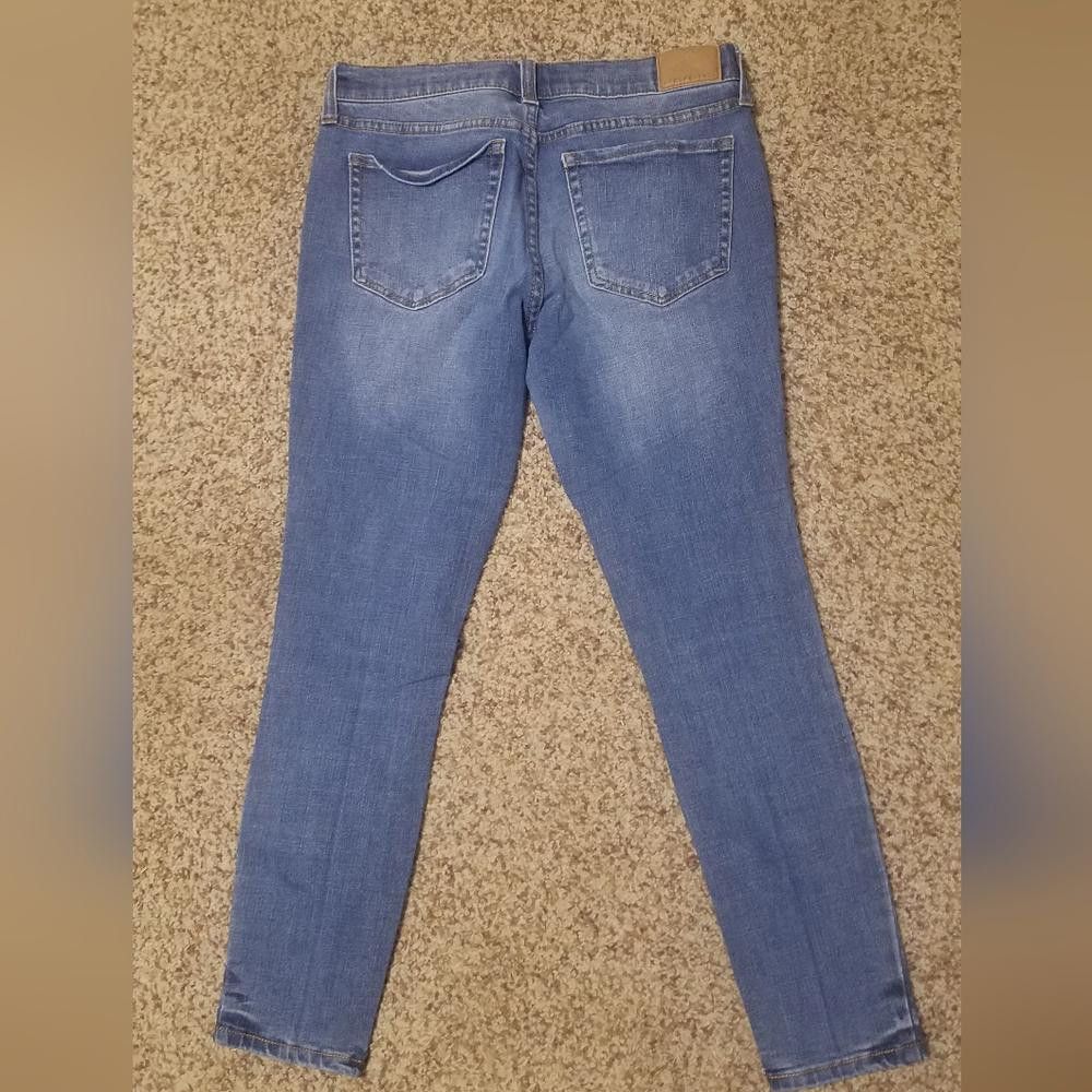 Aeropostale Aeropostale Flex Effects Low Rise Distressed Jeans Size 6 Size 28" / US 6 / IT 42 - 3 Thumbnail