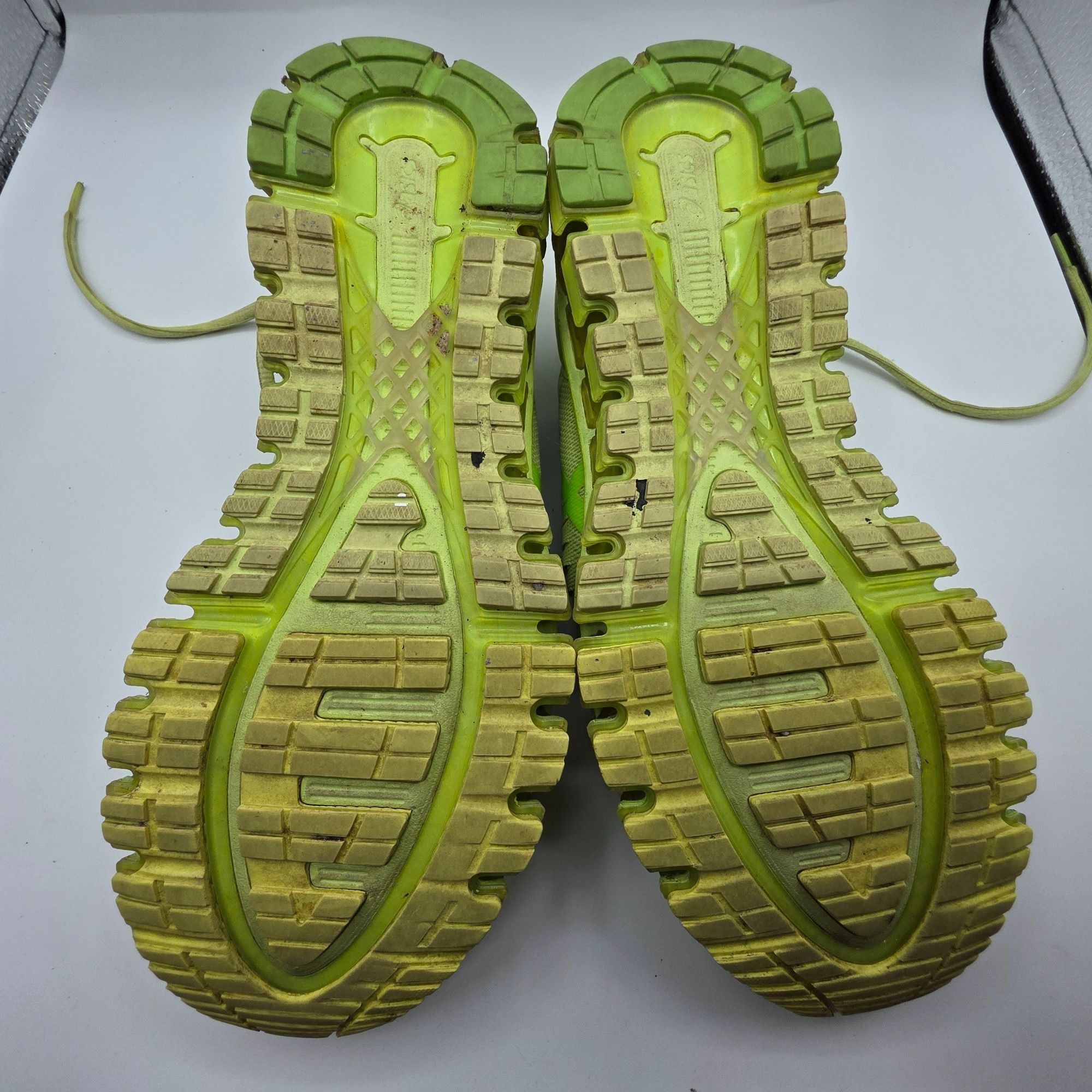 Asics Asics Gel Quantum 360 Womens Size 8 Yellow Running Shoes Ath Size US 8 / IT 38 - 7 Thumbnail