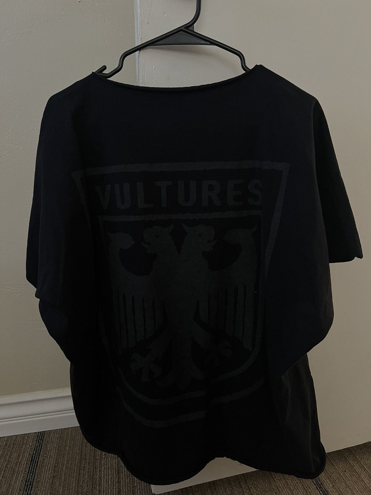 Yeezy Vultures Box Tee Size 2 Size US L / EU 52-54 / 3 - 2 Thumbnail