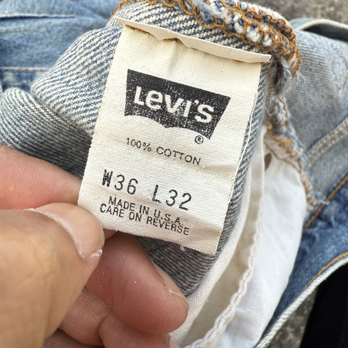 Levi's Vintage Clothing W35 VINTAGE LEVI'S 501 USA 91' FADED DENIM JEAN PANTS Size US 35 - 18 Thumbnail
