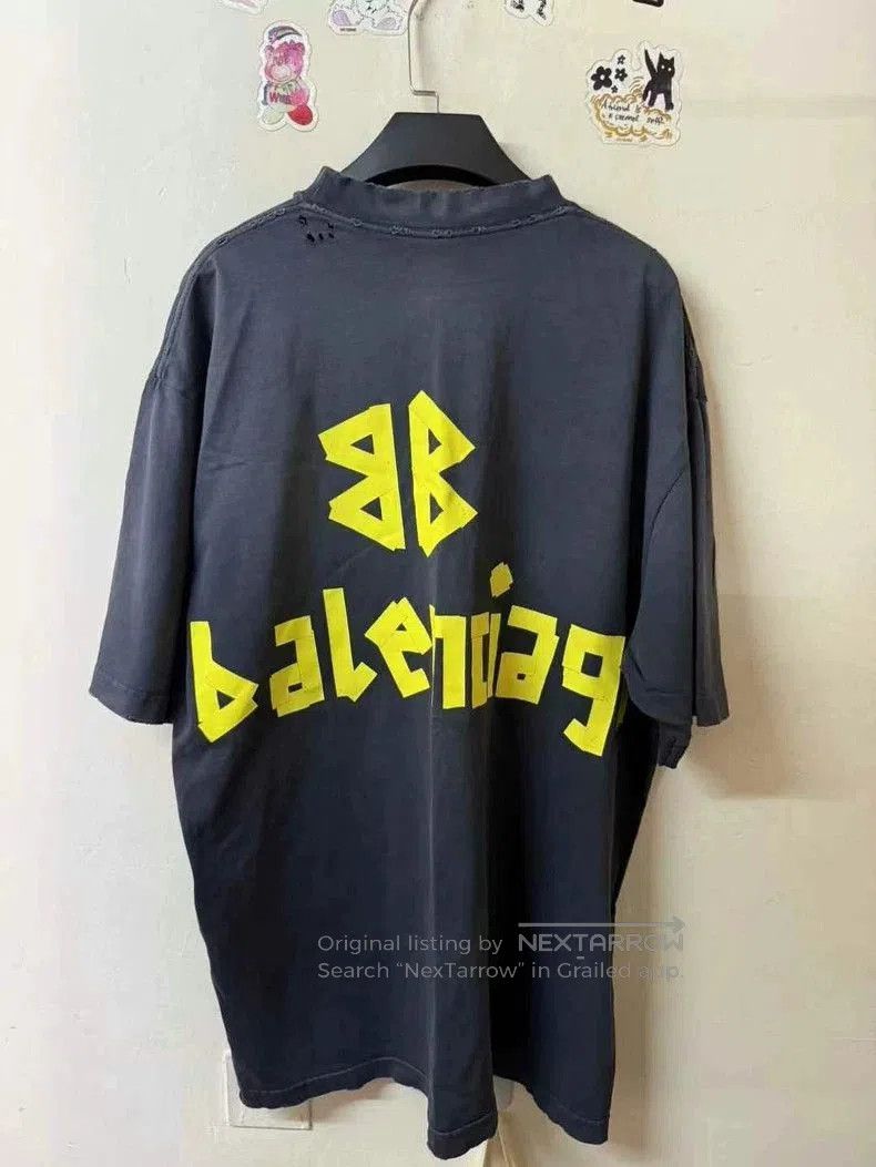 Balenciaga Balenciaga Tape Short Sleeve T-shirt S. Size US S / EU 44-46 / 1 - 2 Thumbnail