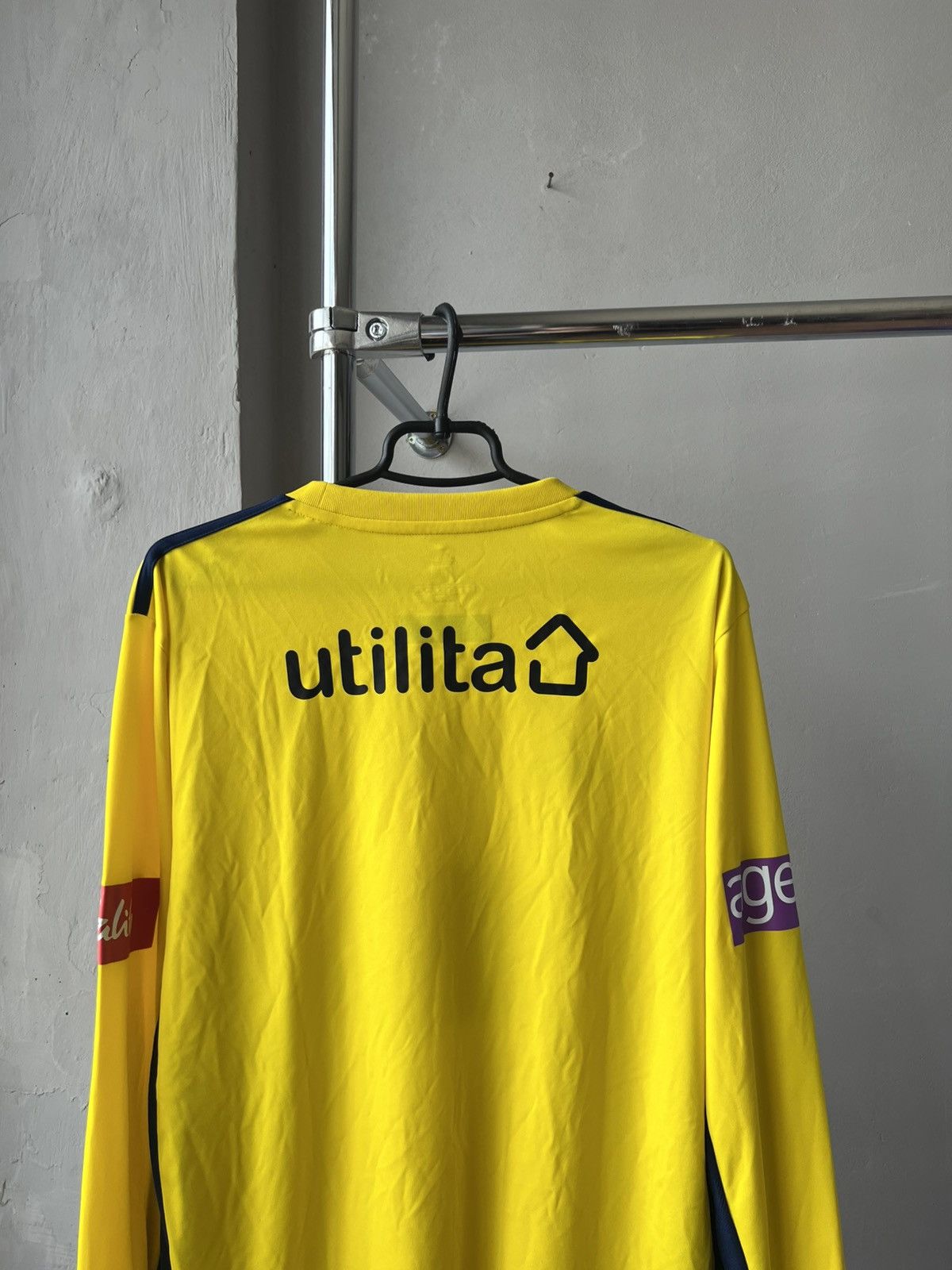 Adidas 2020 HAMPSHIRE CRICKET T20 VITALITY BLAST GAME JERSEY SHIRT Size US L / EU 52-54 / 3 - 17 Thumbnail