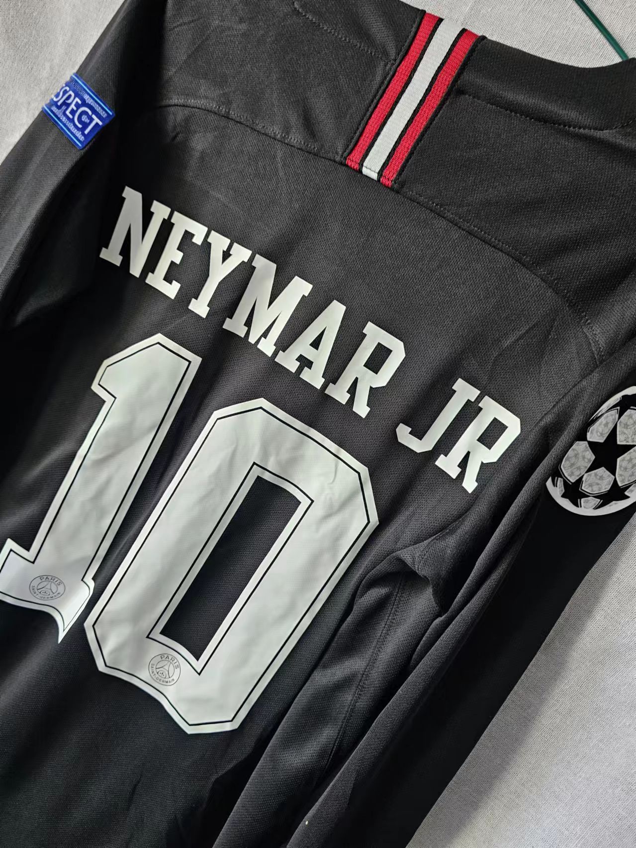 Other 2018 19 PSG #10 Neymar Jersey Black Size US L / EU 52-54 / 3 - 3 Thumbnail