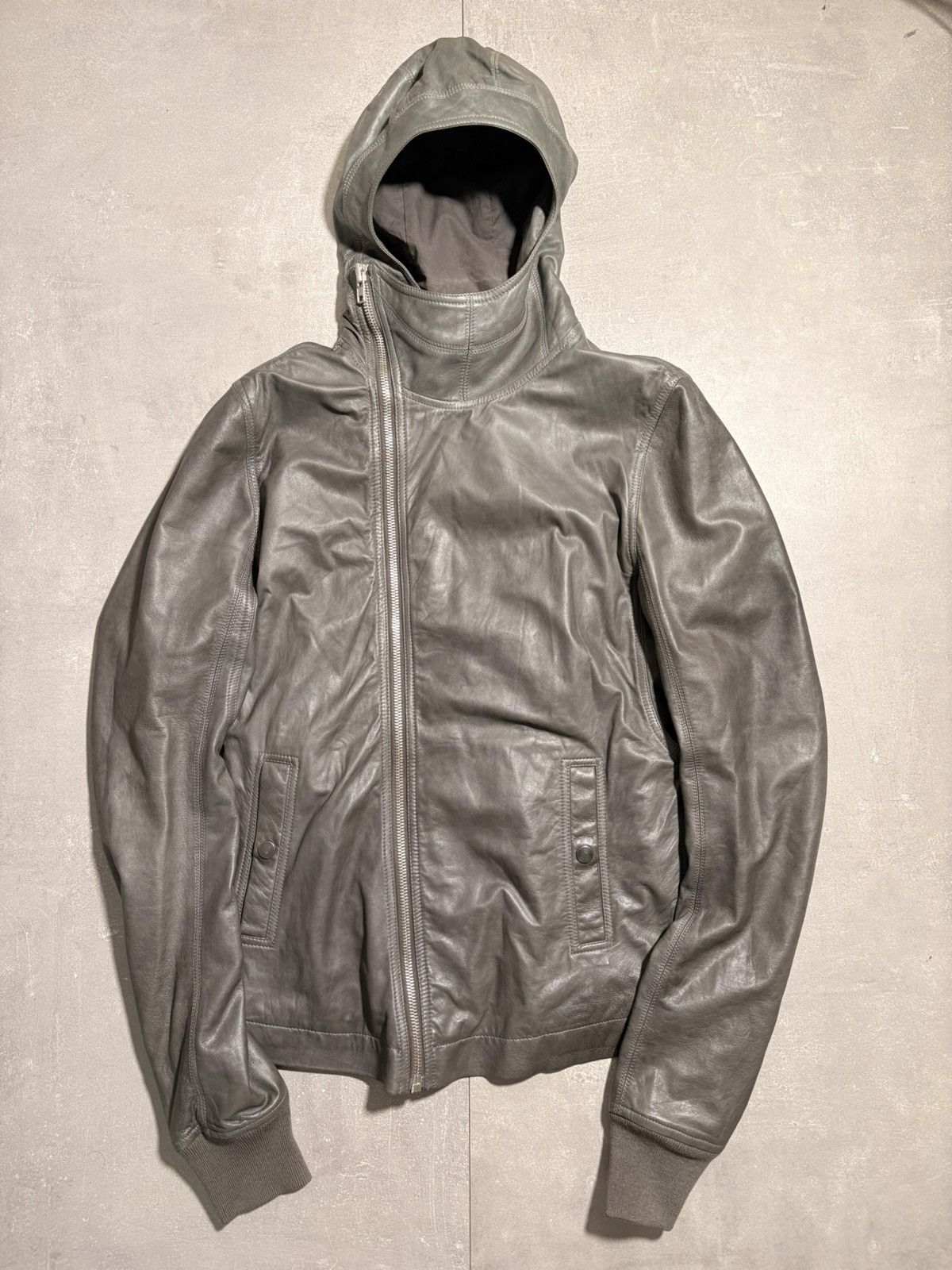 Rick Owens Rick Owens Grey Leather Hooded Jacket — Asymmetric Zip Size US M / EU 48-50 / 2 - 1 Thumbnail