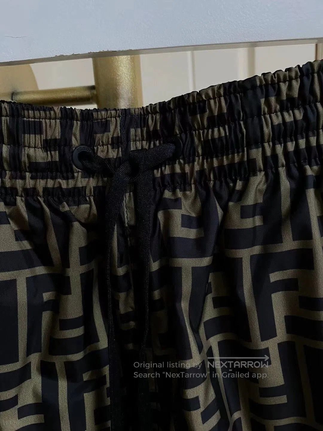 Fendi Fendi FF Logo Print Shorts. Size US 28 / EU 44 - 2 Thumbnail