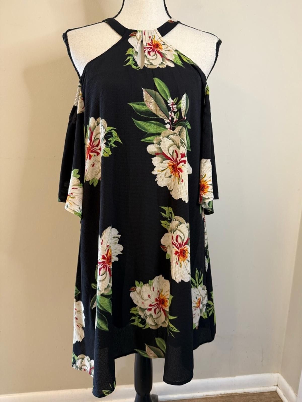 Other Jodifl floral midi cold shoulder black dress SZ SM Size S / US 4 / IT 40 - 1 Thumbnail