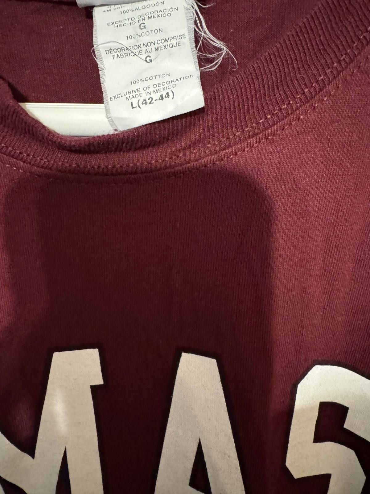 Other UMass Minutemen Short Sleeve Logo NCAA T-shirt Men's L Red Size ONE SIZE - 3 Thumbnail