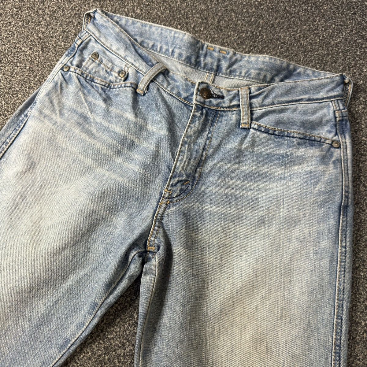 Beauty Beast 🔥🇯🇵 Flared Sick Vintage Y2K Levis 553 Ripped Jeans W31 Size US 31 - 3 Thumbnail