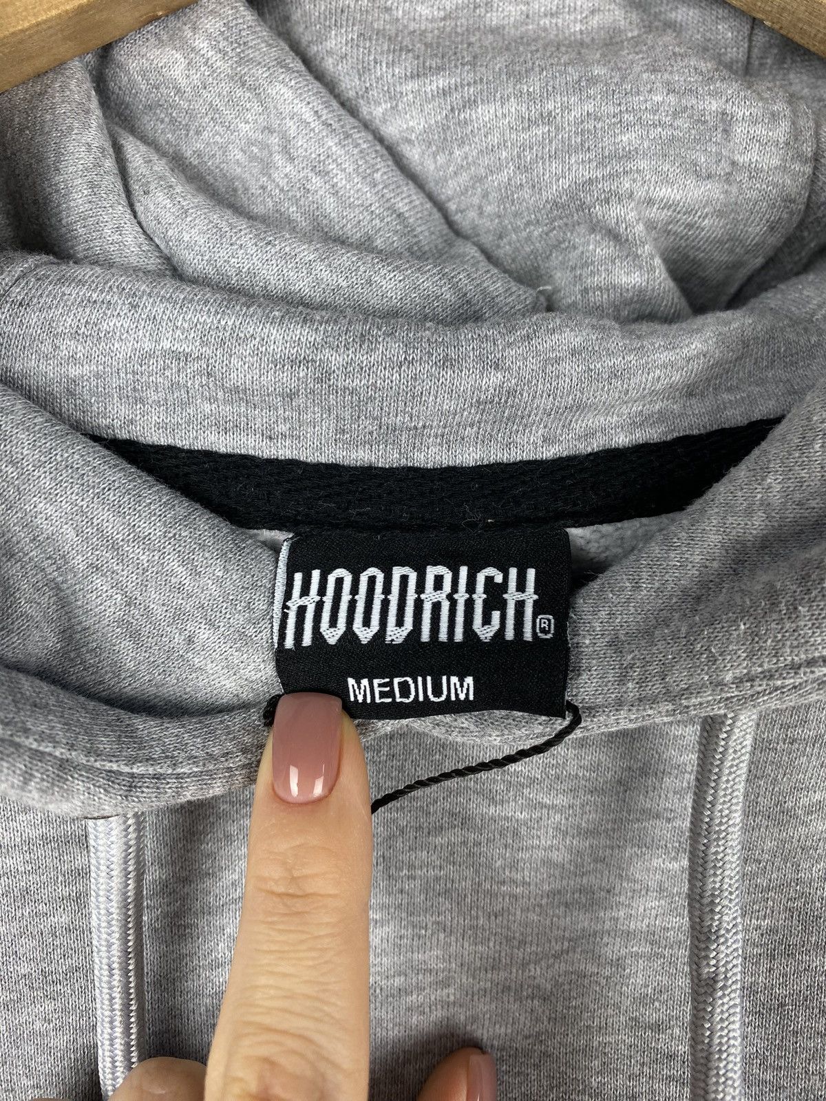 Japanese Brand Hoodrich men’s big logo hoodie pullover size M Size US M / EU 48-50 / 2 - 9 Thumbnail