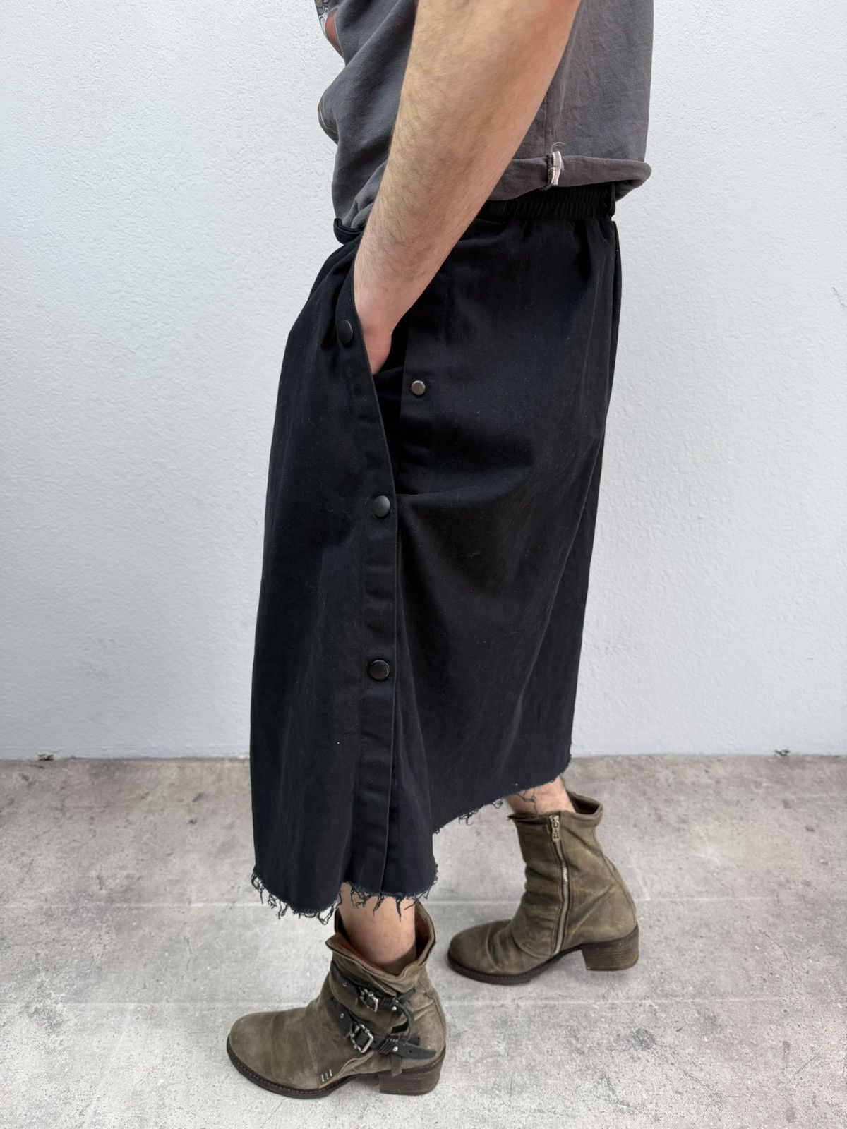 If Six Was Nine Vintage Rick Owens Style Skirt Shorts Black Archival Size US 32 / EU 48 - 4 Thumbnail