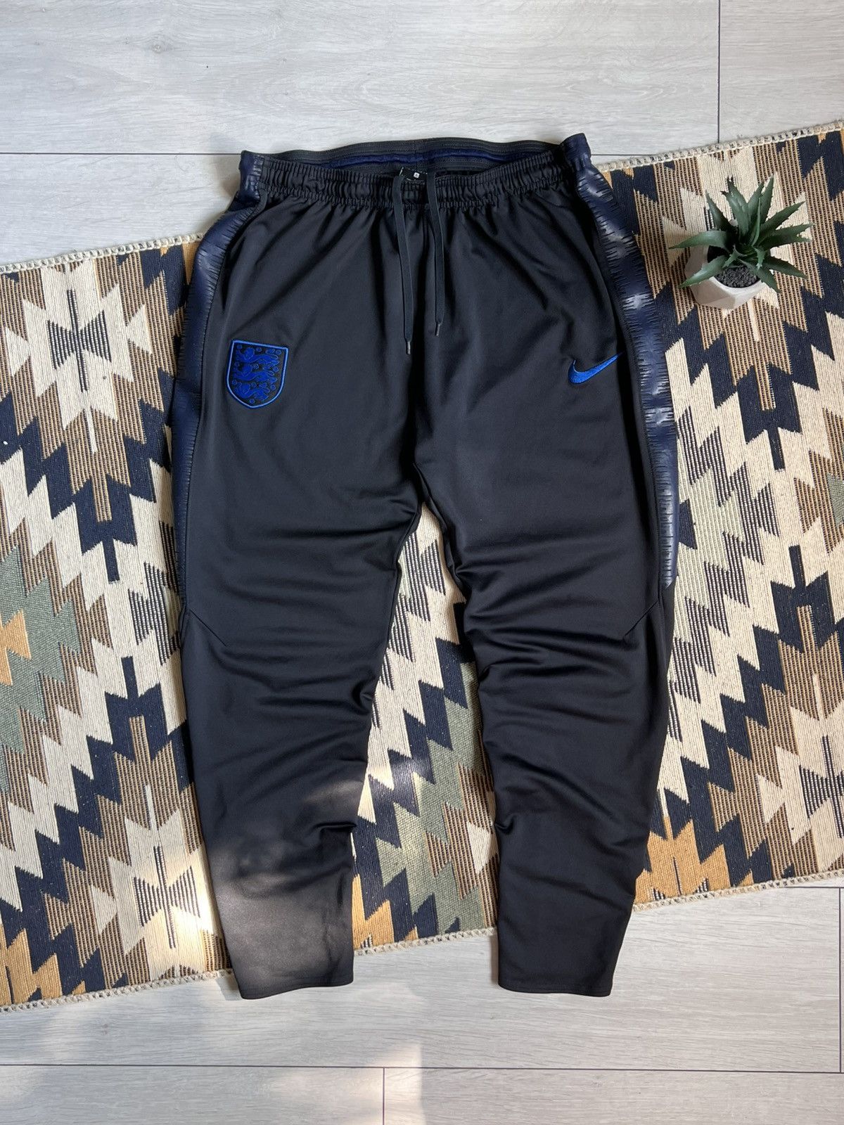 Nike Nike England 2018 Drill Soccer Training Tracksuit Size US M / EU 48-50 / 2 - 13 Thumbnail
