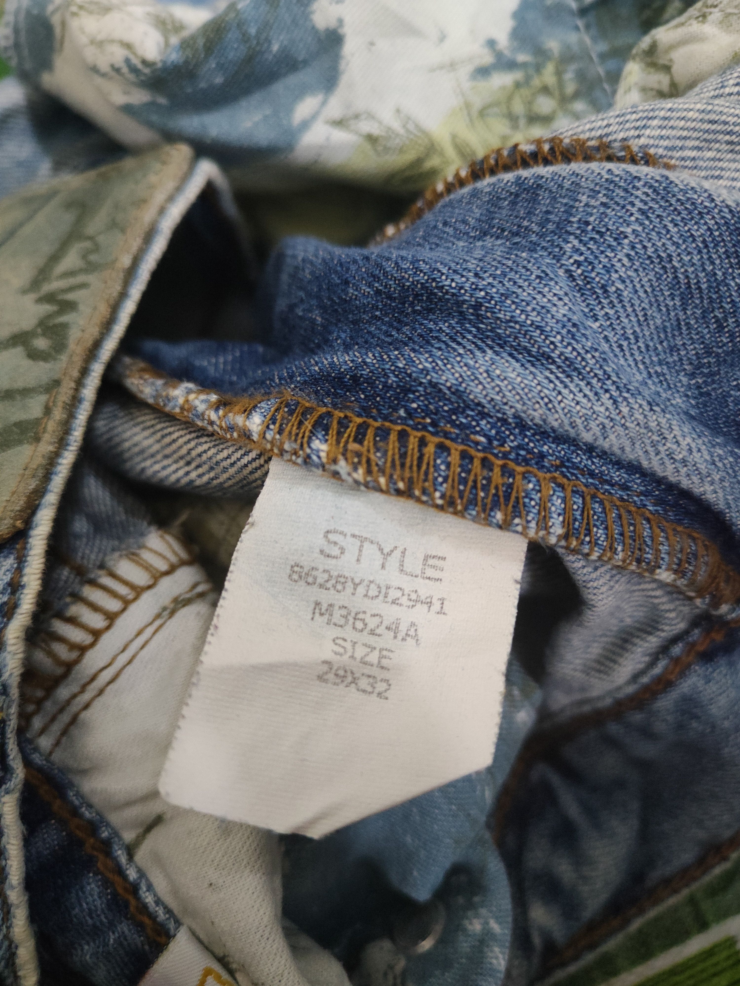 Quiksilver Quicksilver Blue Distressed Ripped denim Jeans #W1967 Size US 30 / EU 46 - 21 Thumbnail
