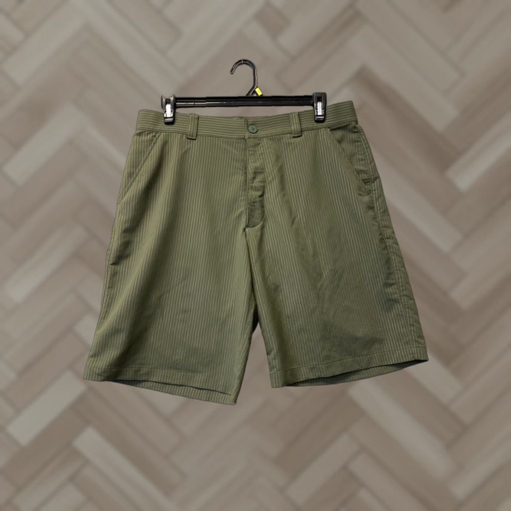 Under Armour Under Armour Shorts Men’s 36 Green Stripe Performance Golf Chino / 34-95 Size US 36 / EU 52 - 1 Thumbnail