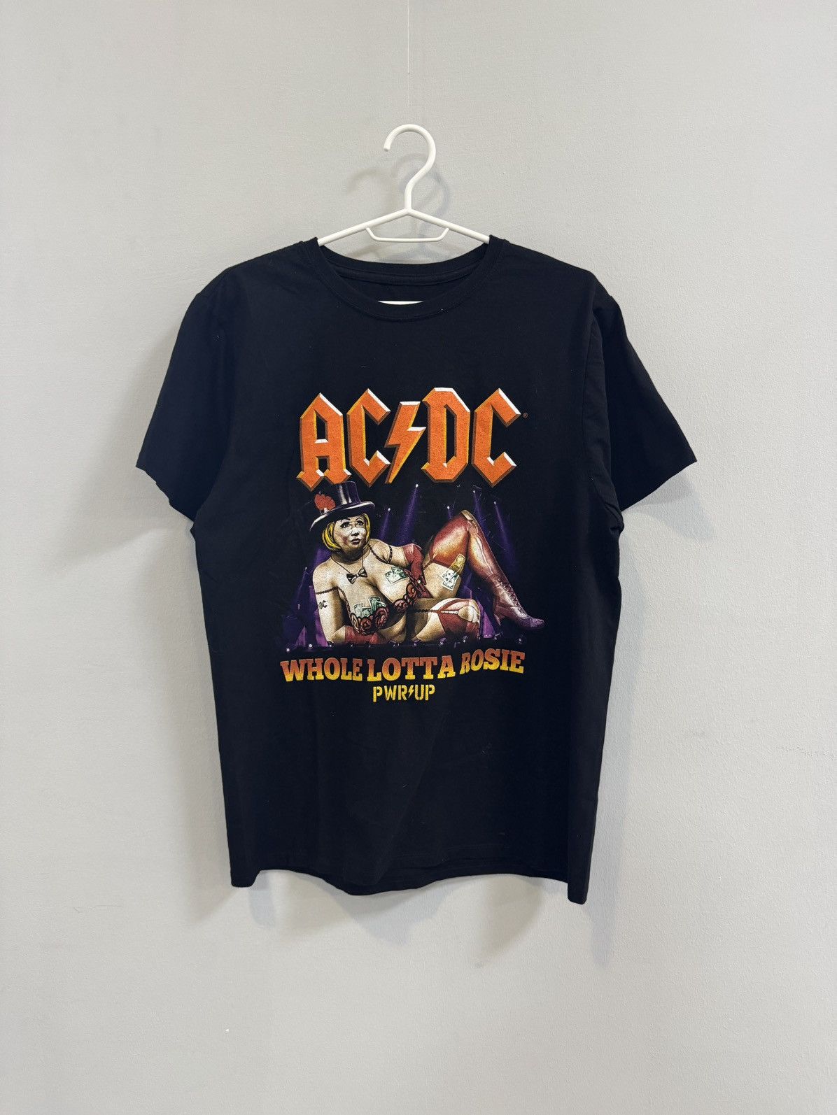 Band Tees × Vintage AC/DC T-SHIRT WHOLE LOTTA ROSIE TOUR 2024 LONDON Size US M / EU 48-50 / 2 - 1 Thumbnail