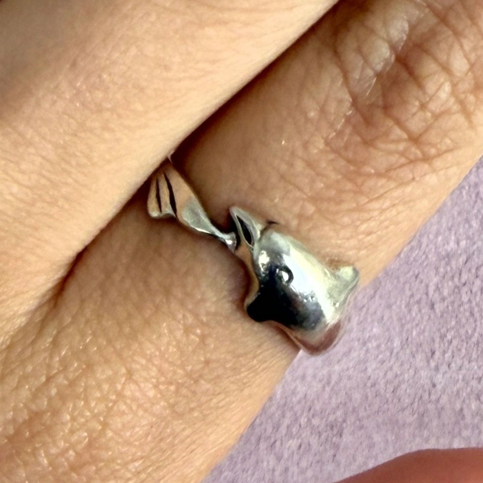 Sterling Silver sterling silver vintage dolphin wrap around ring size 8 Size ONE SIZE - 1 Thumbnail