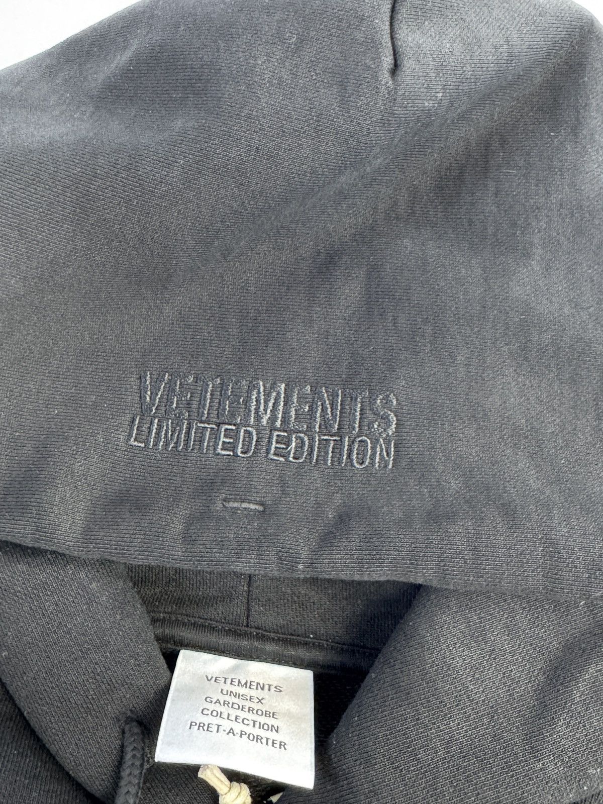Vetements Vetements Hoodie Size US L / EU 52-54 / 3 - 5 Thumbnail