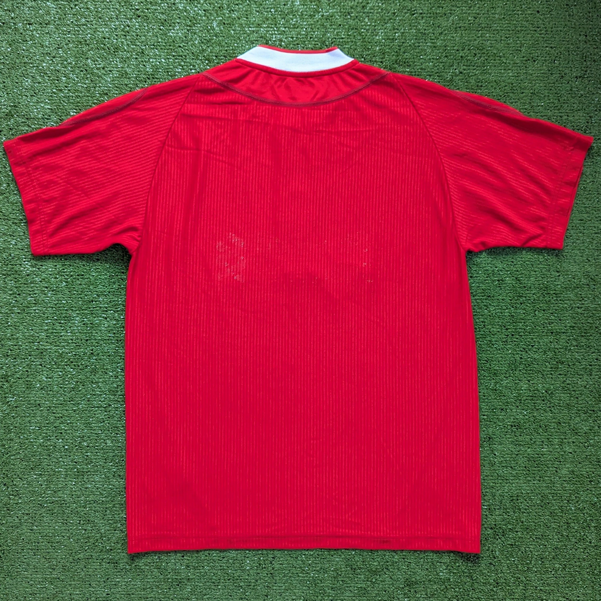 Reebok LIVERPOOL 2002/2003 HOME FOOTBALL SHIRT JERSEY SIZE M REEBOK Size US M / EU 48-50 / 2 - 2 Thumbnail