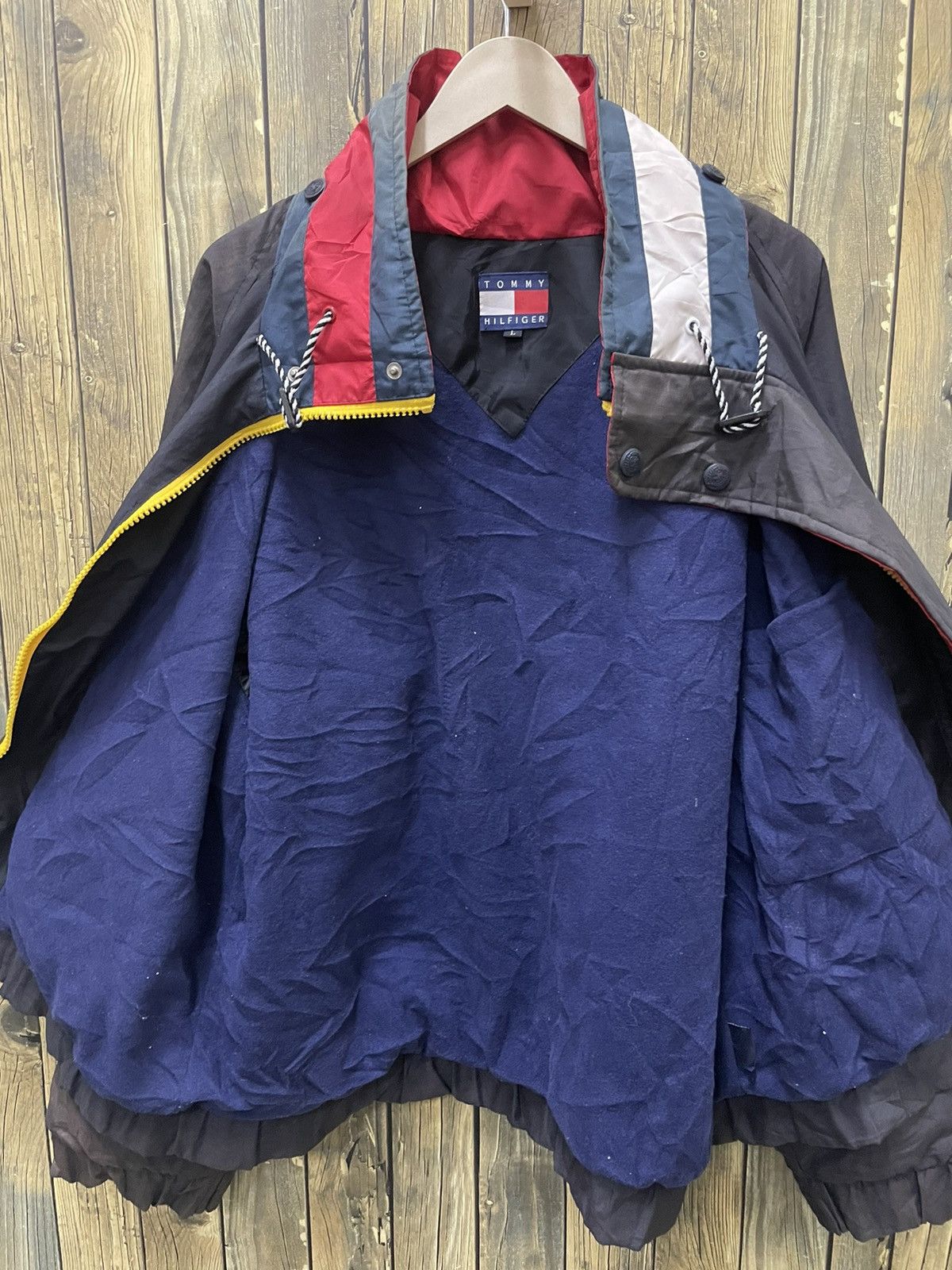 Tommy Hilfiger × Vintage Vintage Tommy Hilfiger Yellow / red / blue jacket Size US L / EU 52-54 / 3 - 6 Thumbnail