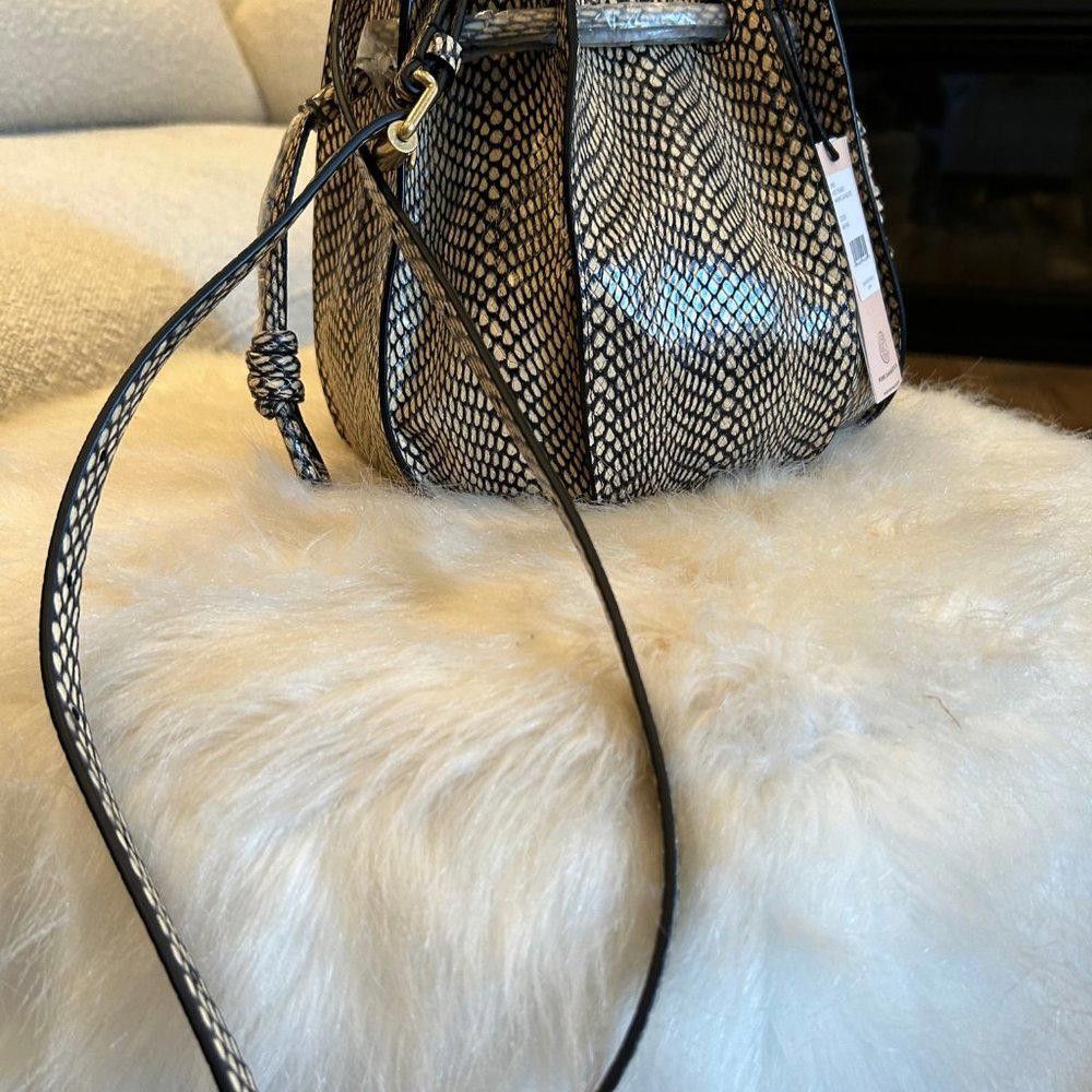 Designer Rebecca Minkoff Nanine Small Bucket Bag Size ONE SIZE - 5 Thumbnail