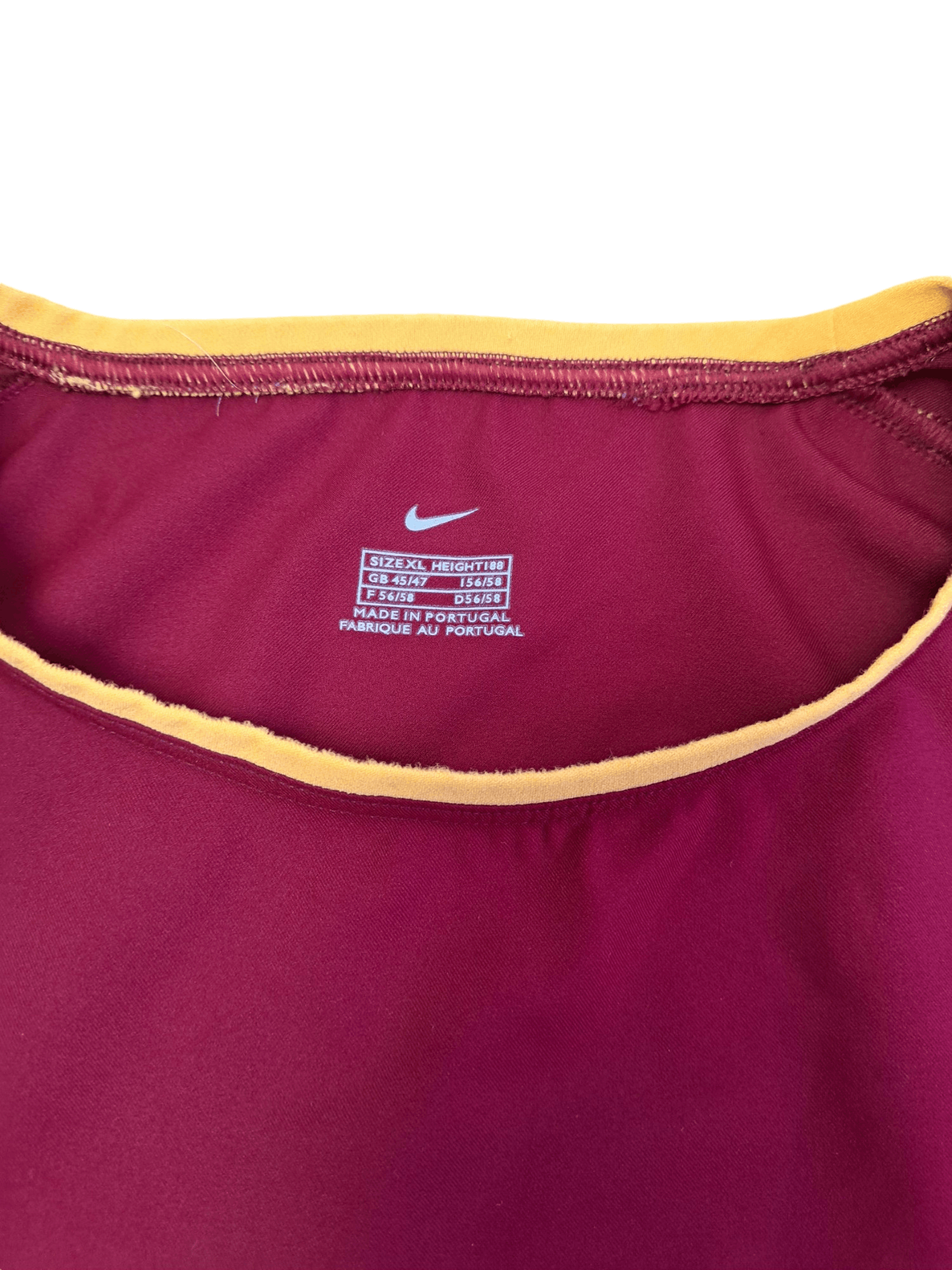 Nike Jersey Nike 2002-04 Portugal Size US XL / EU 56 / 4 - 3 Thumbnail