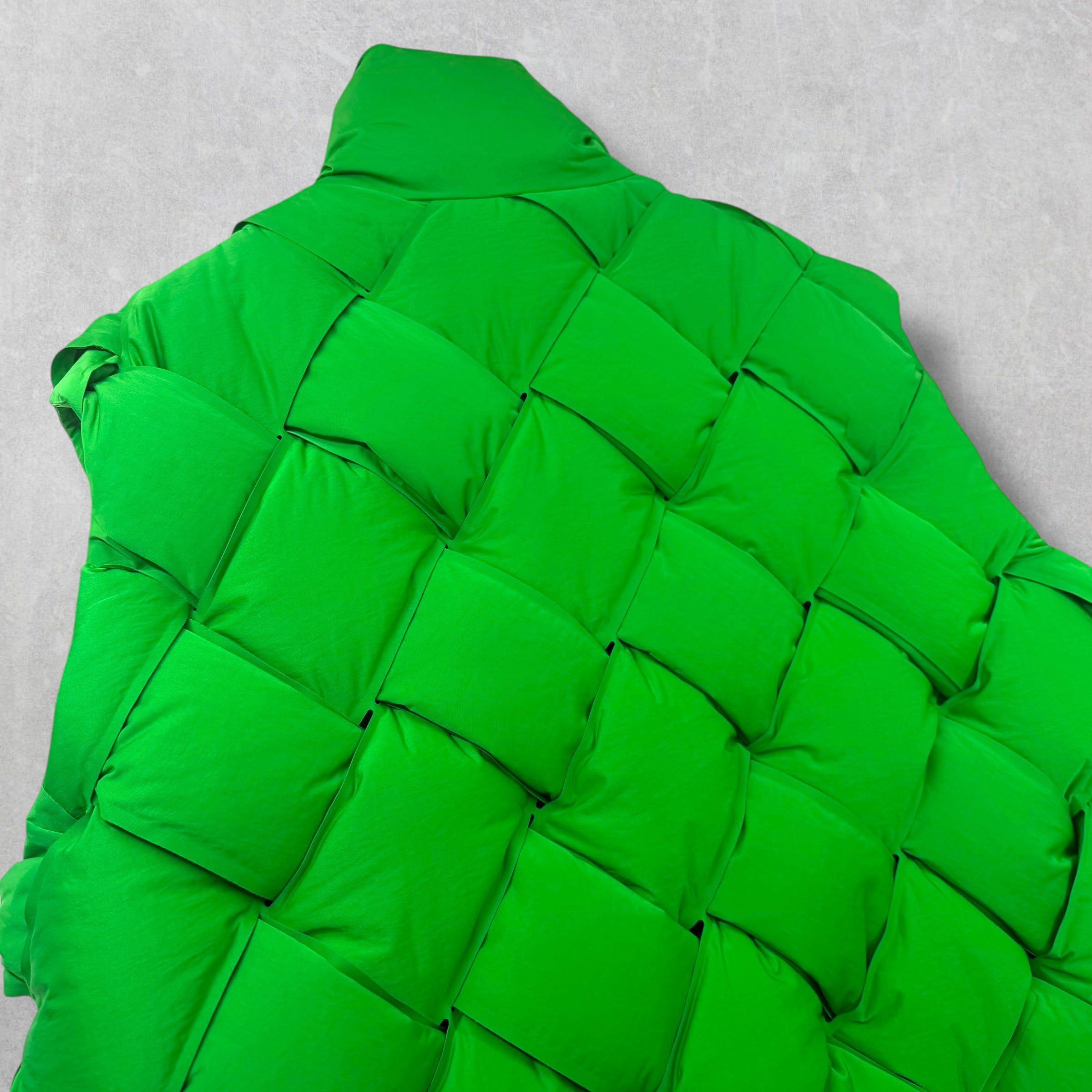 Bottega Veneta Bottega Veneta Nylon Intrecciato Weave Green Puffer Vest XL Size US XL / EU 56 / 4 - 3 Thumbnail