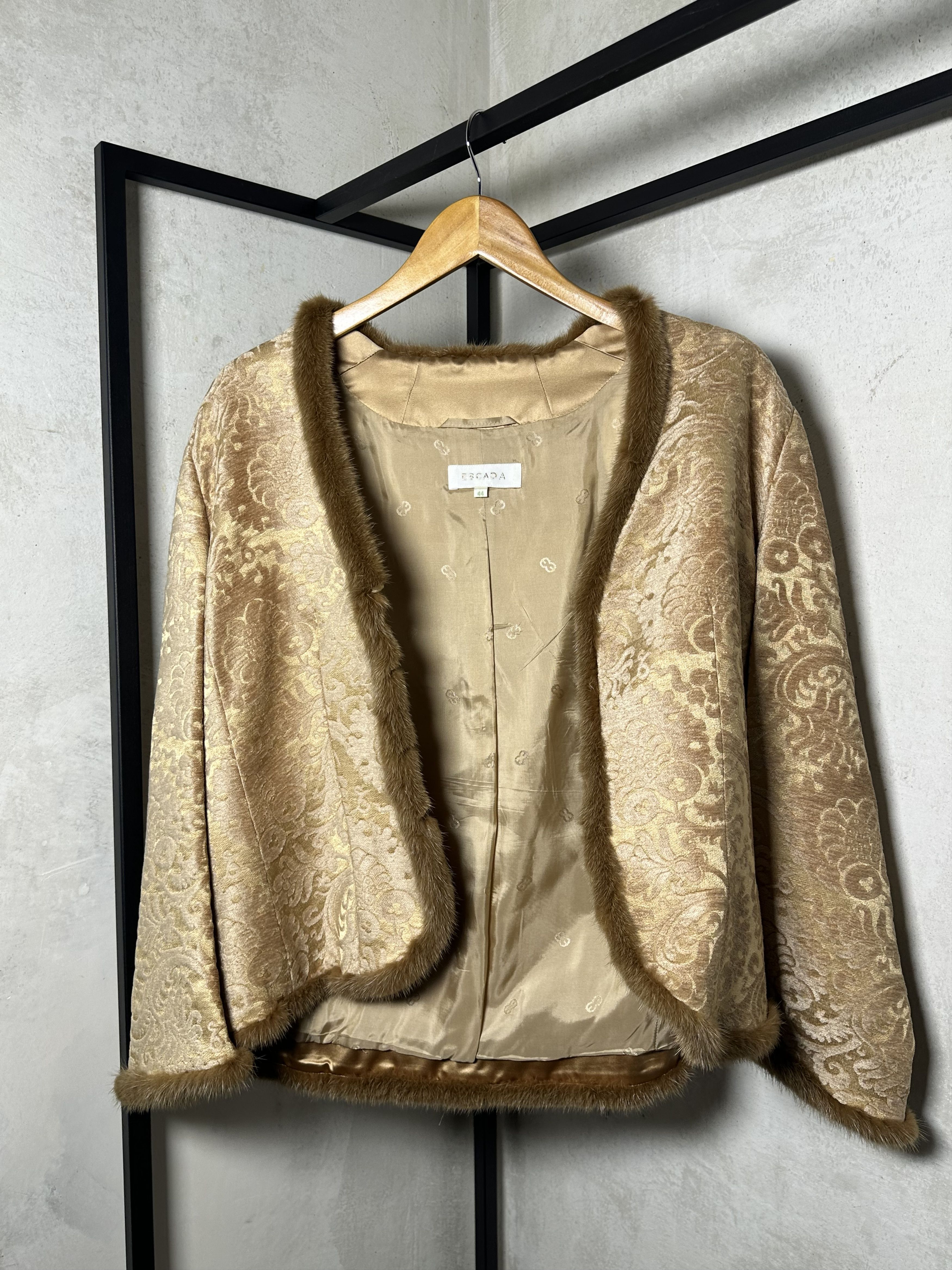 Escada ESCADA Gold Toned Brocade Jacket w/ Mink Fur Trim Size M / US 6-8 / IT 42-44 - 8 Thumbnail