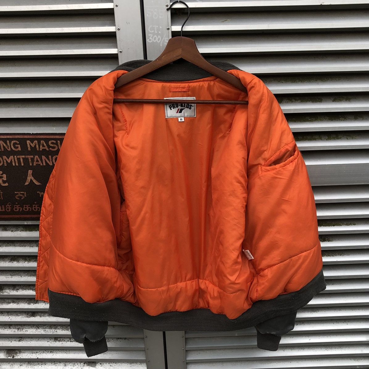Vintage Vintage Sun Faded Ma-1 Bomber Jacket By Pro-keds Size US M / EU 48-50 / 2 - 13 Thumbnail