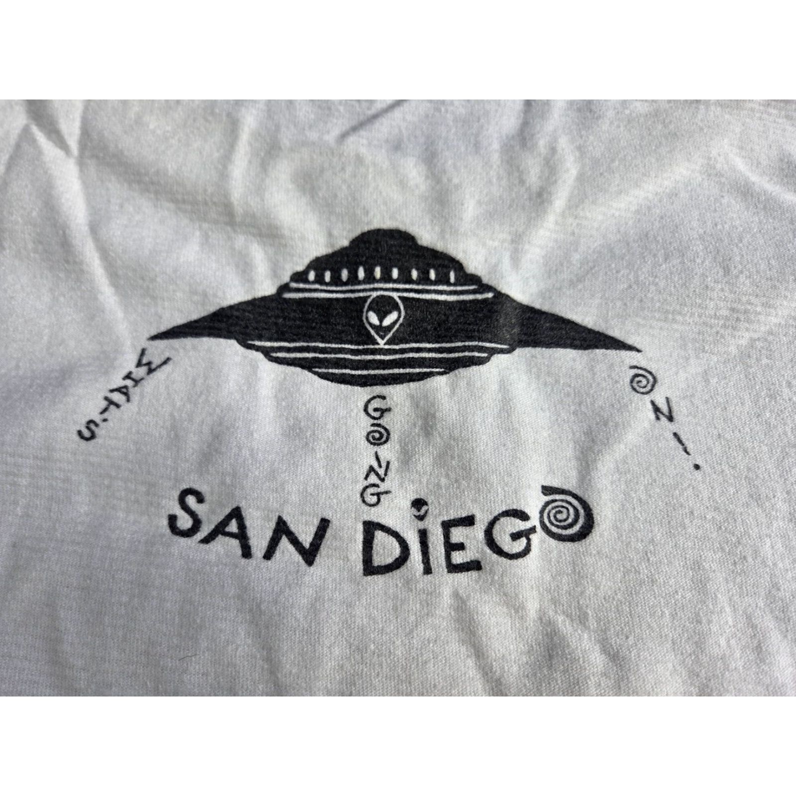 Vintage VINTAGE San Diego Ca What’s Going On Alien Single Stitch T shirt Men’s Large L White Cotton 1990s Graphic Tee Men Size US L / EU 52-54 / 3 - 5 Thumbnail