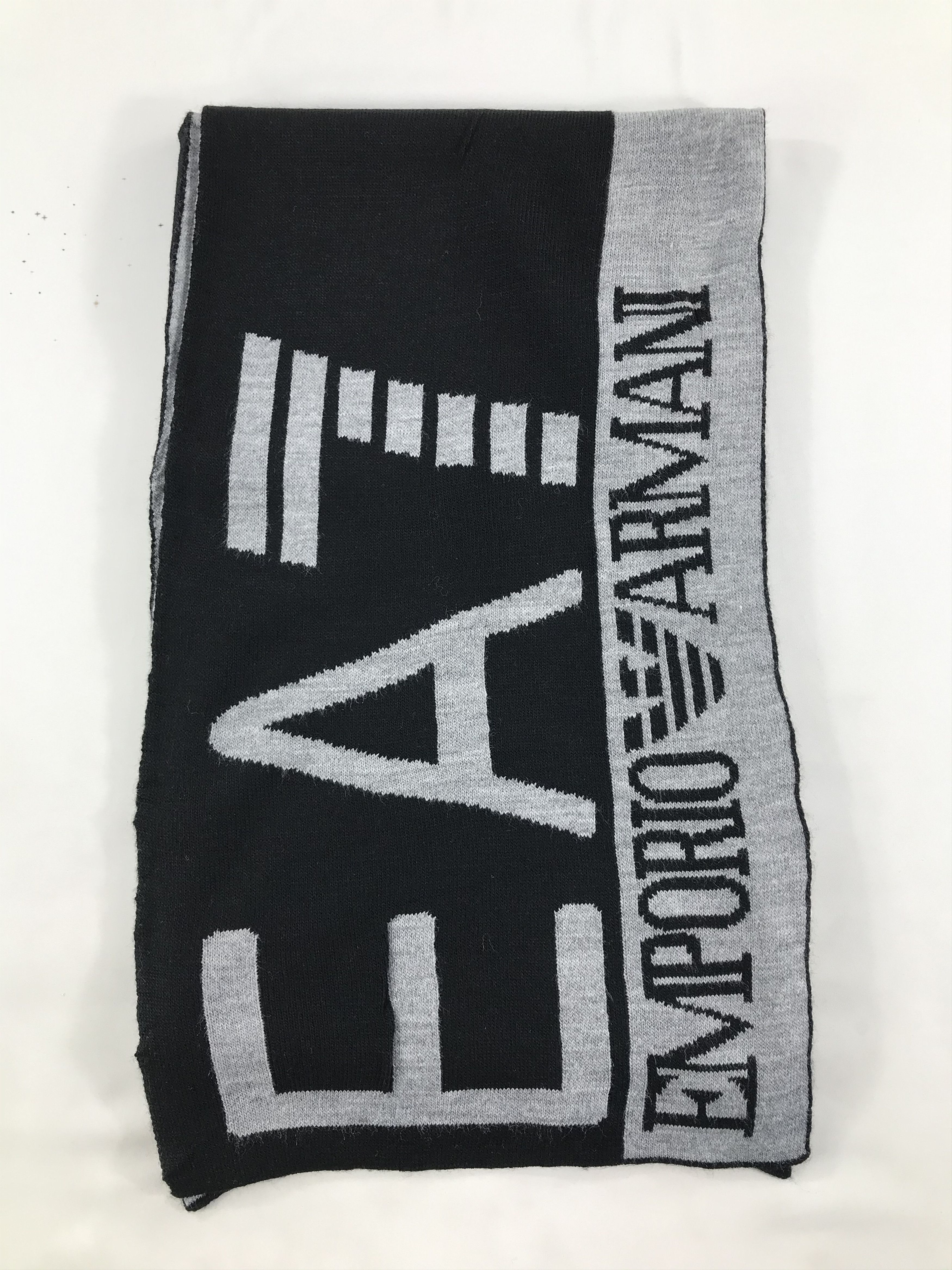 Emporio Armani Vintage Emporio Armani Scarf/Muffler/Neckwear MF1119 Size ONE SIZE - 2 Thumbnail