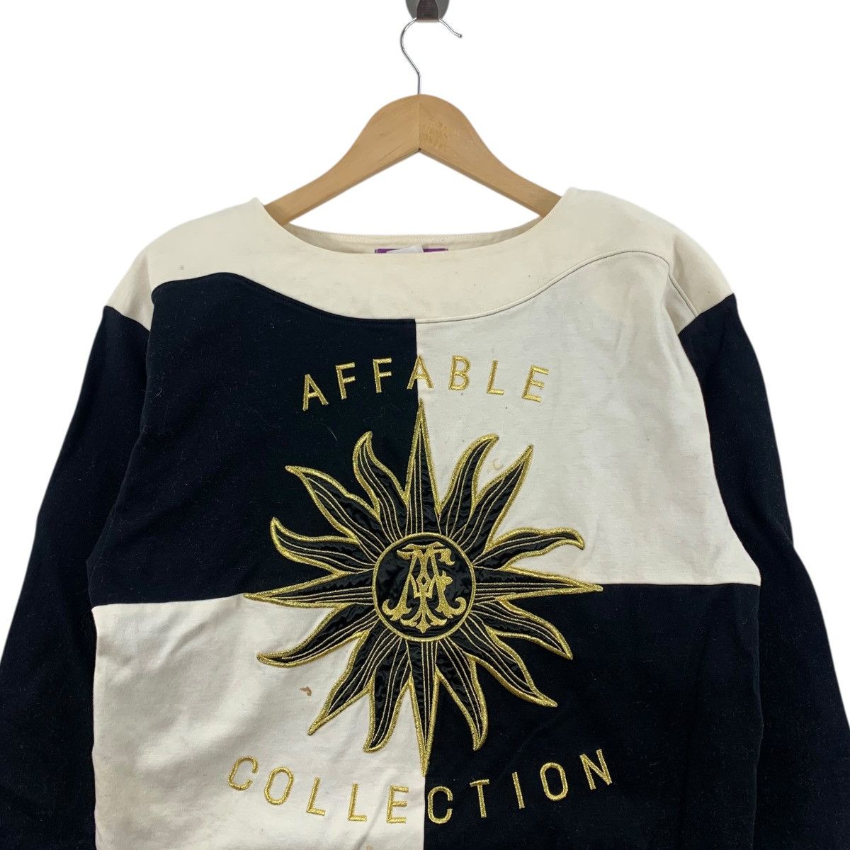 Vintage Vintage AFFABLE COLLECTION Japanese Brand Embroidered Tshirt Size US M / EU 48-50 / 2 - 2 Thumbnail