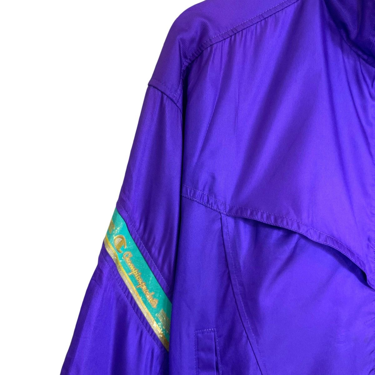 Champion Vintage 90s Champion Windbreaker Jacket Full Zipp Sportwear Size US L / EU 52-54 / 3 - 8 Thumbnail