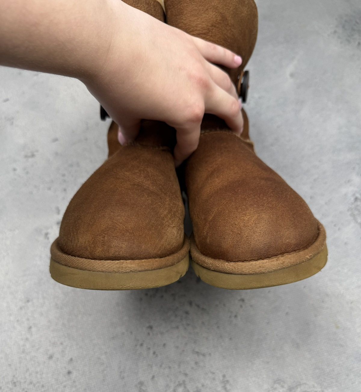 Ugg UGG Australia Bailey Button Short Chestnut Sheepskin Boots Size US 6 / IT 36 - 4 Thumbnail