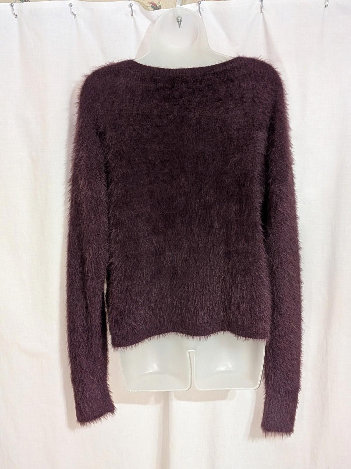 DKNY DKNY Purple Crew Neck Fuzzy Sweater Size M Size M / US 6-8 / IT 42-44 - 3 Thumbnail